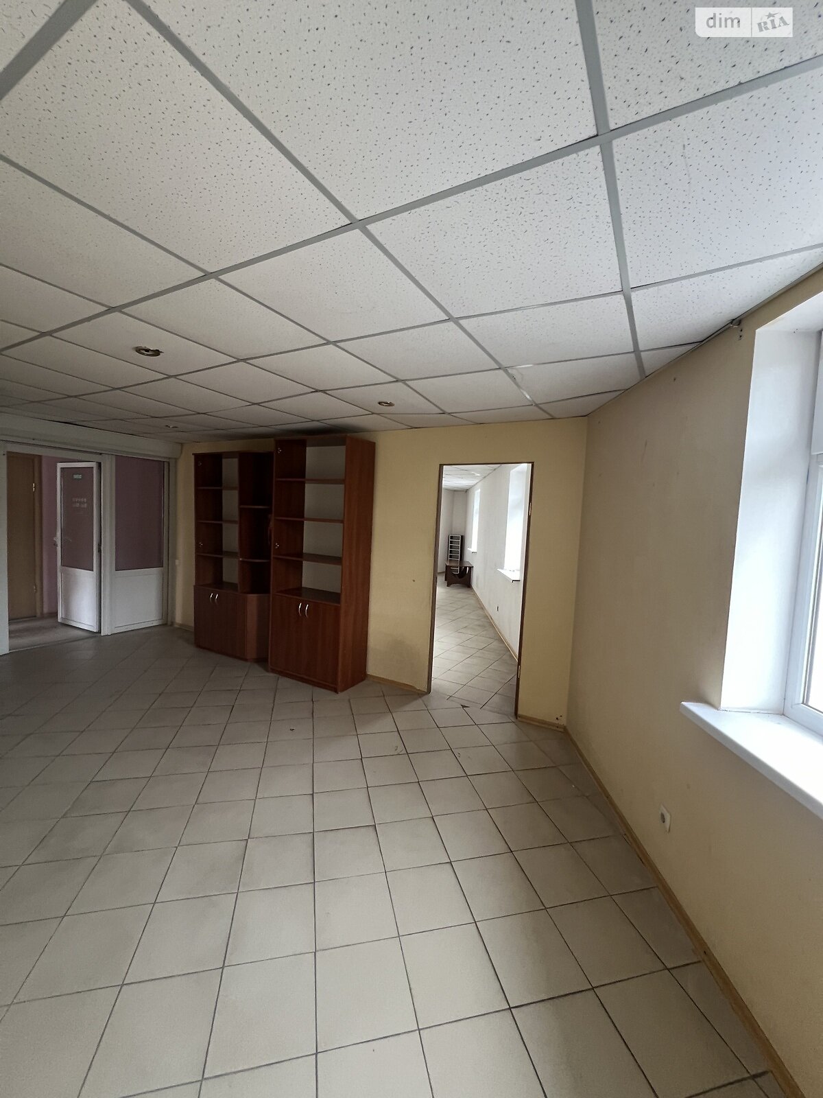Комерційне приміщення в Вінниці, здам в оренду по Академіка Янгеля вулиця, район Ближнє замостя, ціна: 4 500 грн за об’єкт фото 1 Комерційне приміщення в Вінниці, здам в оренду по Академіка Янгеля вулиця, район Ближнє замостя, ціна: 4 500 грн за об’єкт фото 1