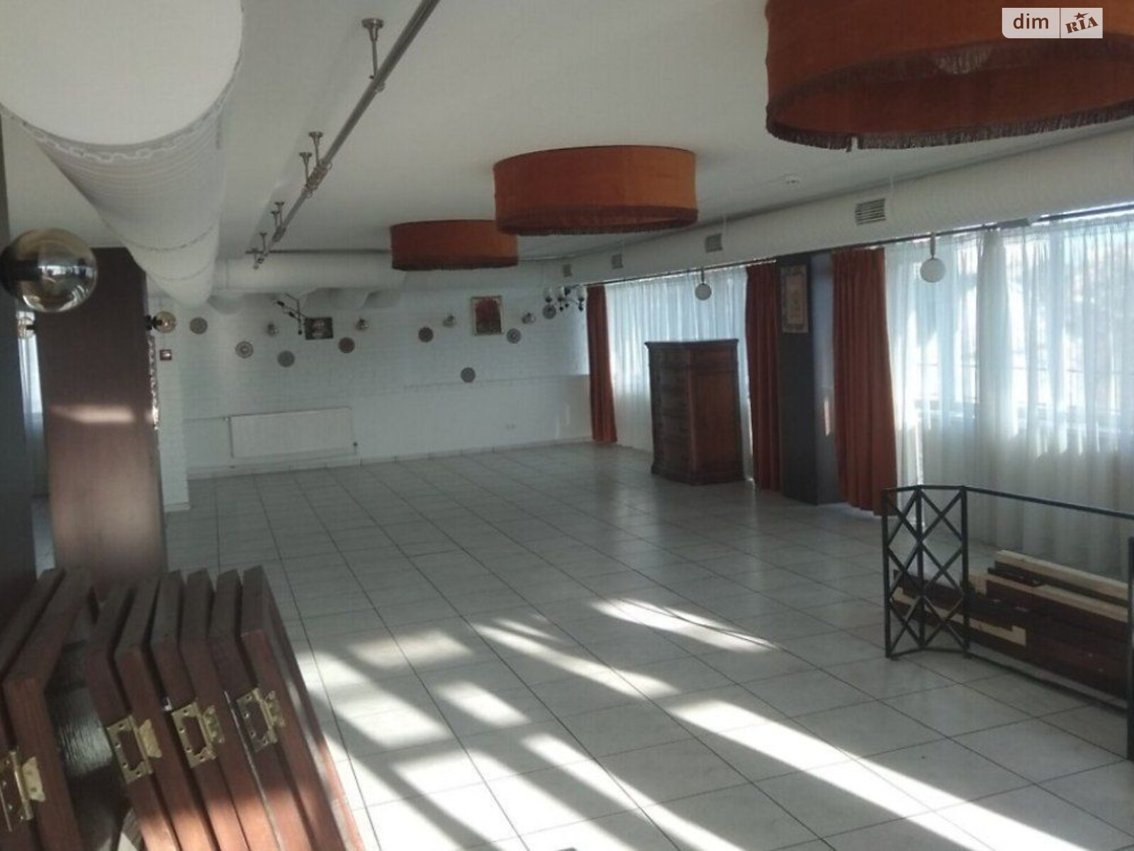 Коммерческое помещение в Виннице, сдам в аренду по Кармелюка улица, район Ближнее замостье, цена: 30 000 грн за объект фото 1