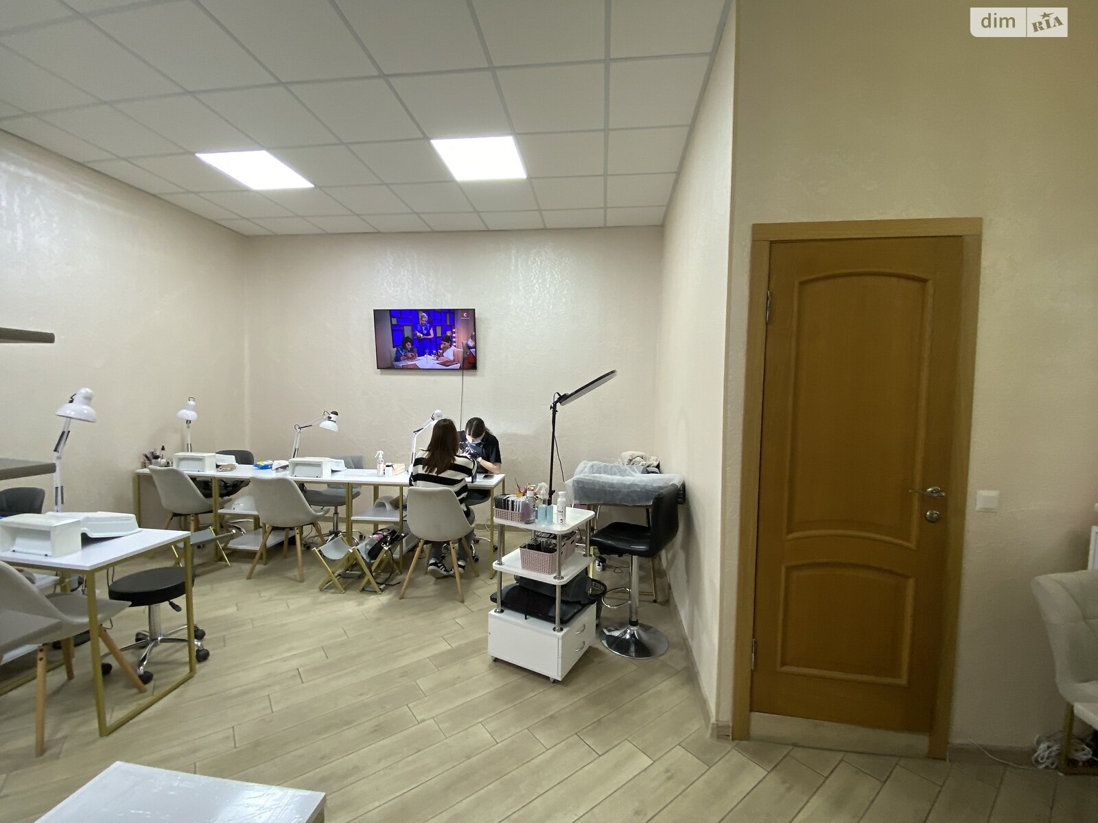 Комерційне приміщення в Вінниці, здам в оренду по Київська вулиця, район Ближнє замостя, ціна: 28 000 грн за об’єкт фото 1 Комерційне приміщення в Вінниці, здам в оренду по Київська вулиця, район Ближнє замостя, ціна: 28 000 грн за об’єкт фото 1