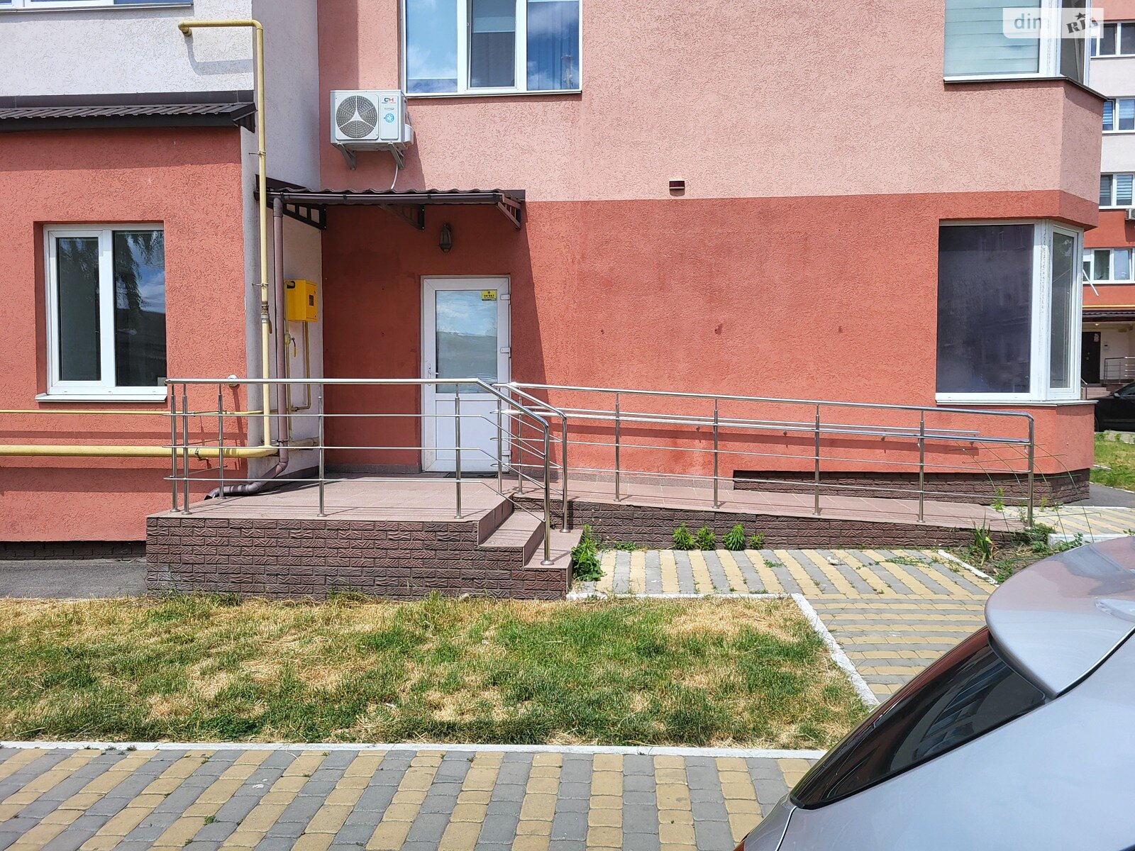 Комерційне приміщення в Вінниці, здам в оренду по Запорізька (Петра Запорожця) вулиця 4, район Ближнє замостя, ціна: 32 000 грн за об’єкт фото 1 Комерційне приміщення в Вінниці, здам в оренду по Запорізька (Петра Запорожця) вулиця 4, район Ближнє замостя, ціна: 32 000 грн за об’єкт фото 1