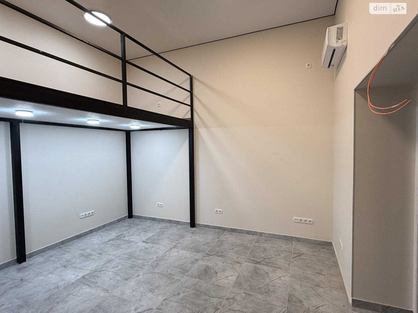 Комерційне приміщення в Вінницьких Хуторах, Немирівське шосе 94, ціна оренди: 13 000 грн за об’єкт фото 1 Комерційне приміщення в Вінницьких Хуторах, Немирівське шосе 94, ціна оренди: 13 000 грн за об’єкт фото 1