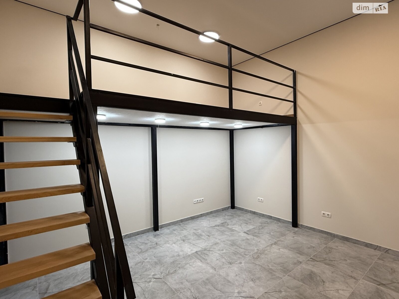 Комерційне приміщення в Вінницьких Хуторах, Немирівське шосе 94, ціна оренди: 13 000 грн за об’єкт фото 1 Комерційне приміщення в Вінницьких Хуторах, Немирівське шосе 94, ціна оренди: 13 000 грн за об’єкт фото 1