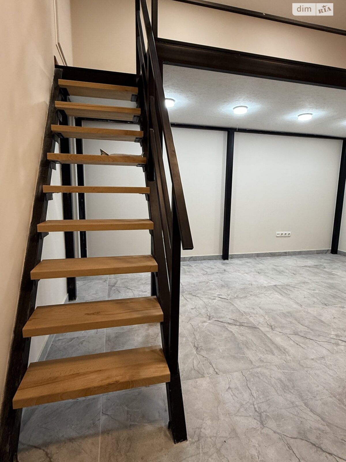 Комерційне приміщення в Вінницьких Хуторах, Немирівське шосе 94, ціна оренди: 13 000 грн за об’єкт фото 1 Комерційне приміщення в Вінницьких Хуторах, Немирівське шосе 94, ціна оренди: 13 000 грн за об’єкт фото 1