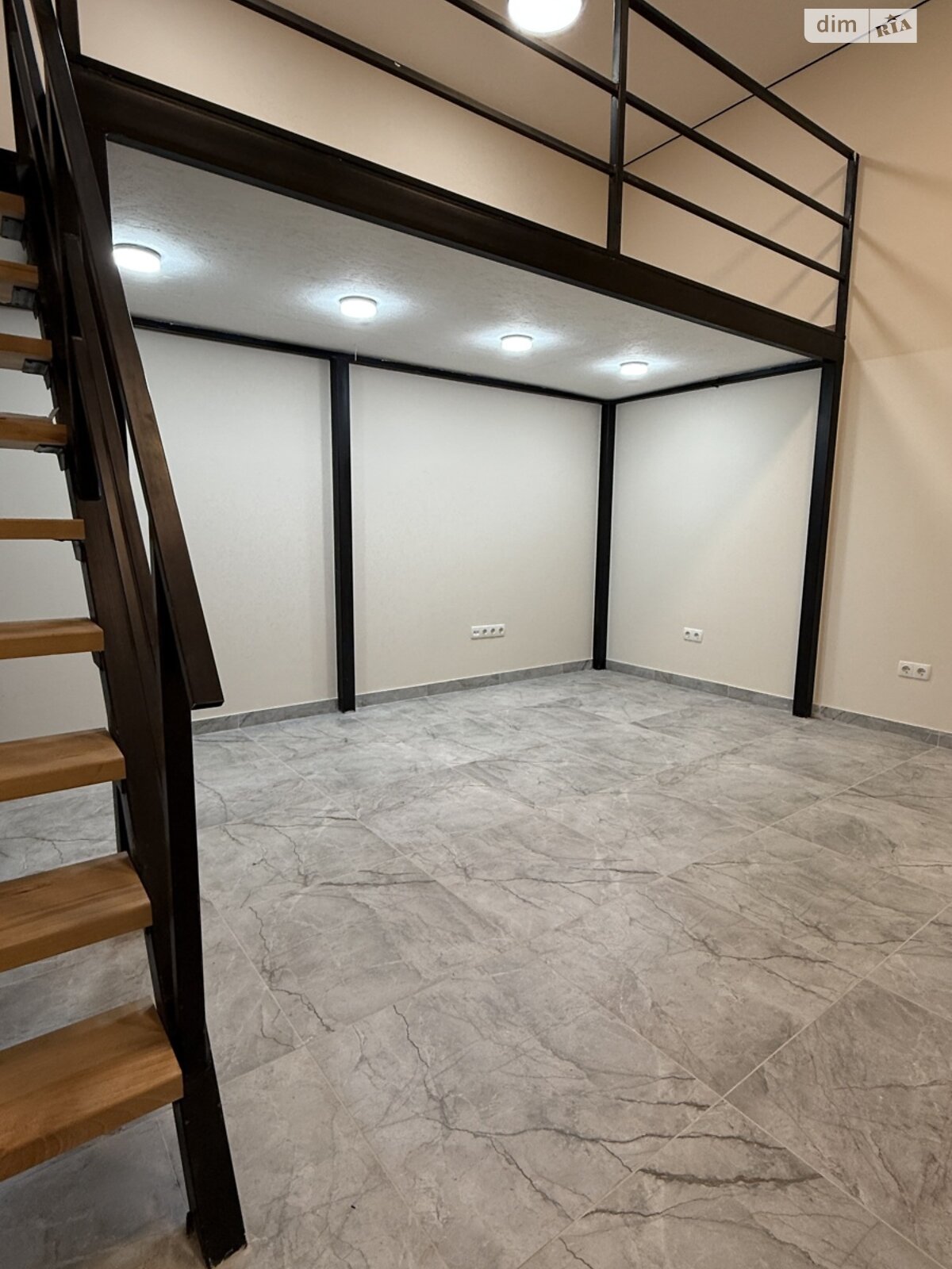 Комерційне приміщення в Вінницьких Хуторах, Немирівське шосе 94, ціна оренди: 13 000 грн за об’єкт фото 1 Комерційне приміщення в Вінницьких Хуторах, Немирівське шосе 94, ціна оренди: 13 000 грн за об’єкт фото 1