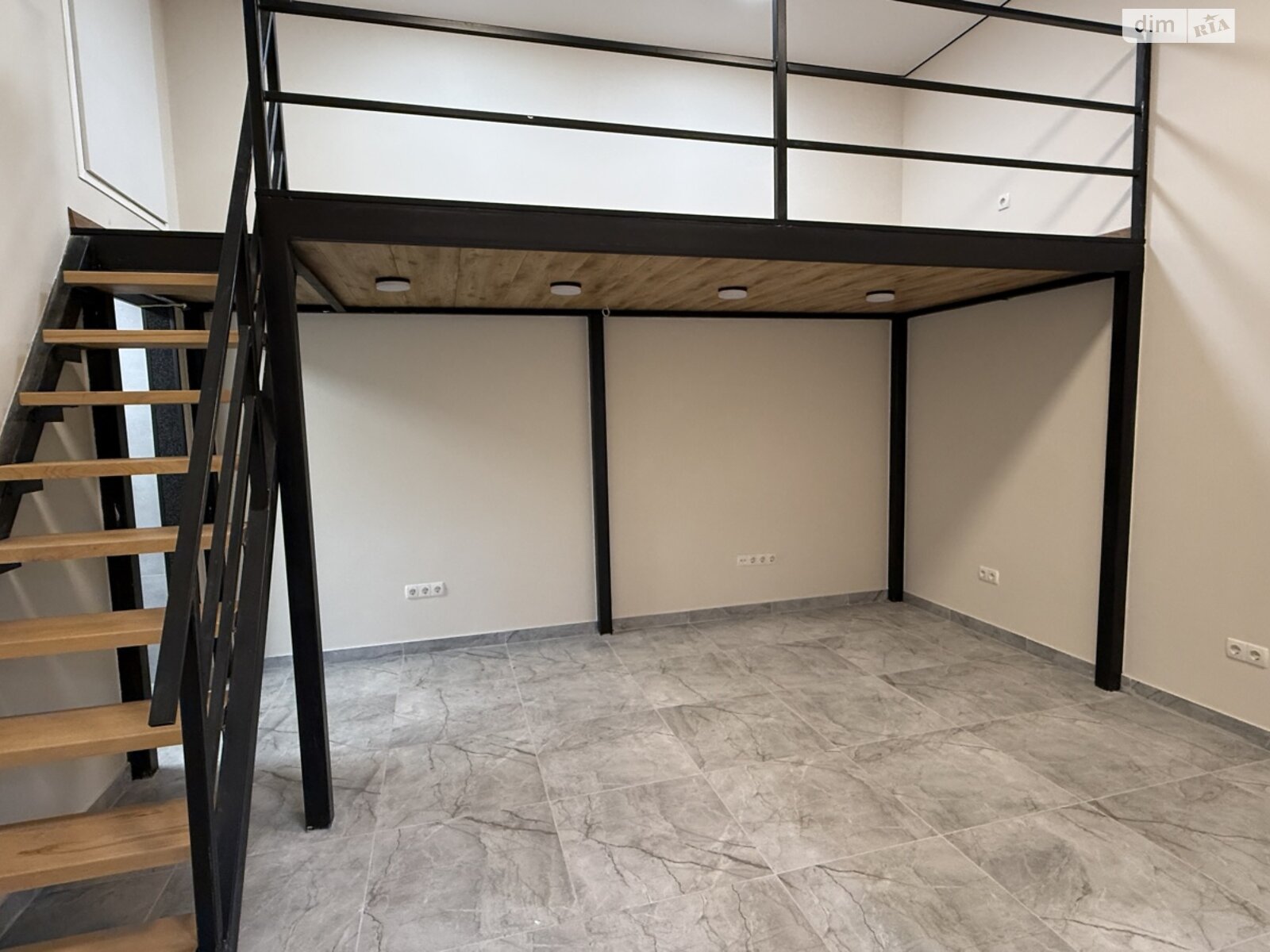 Комерційне приміщення в Вінницьких Хуторах, Немирівське шосе 94, ціна оренди: 13 000 грн за об’єкт фото 1 Комерційне приміщення в Вінницьких Хуторах, Немирівське шосе 94, ціна оренди: 13 000 грн за об’єкт фото 1