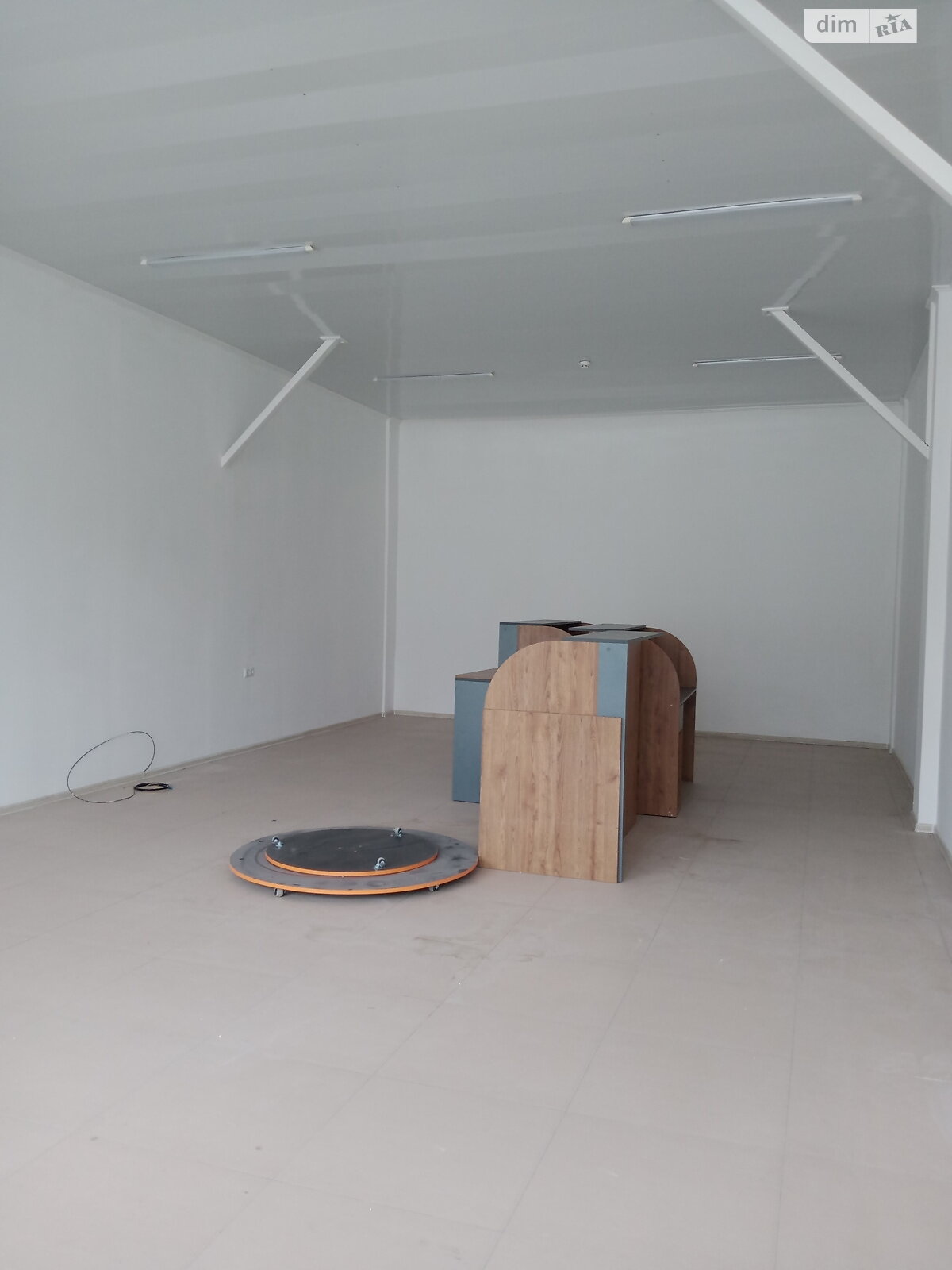 Коммерческое помещение в Винницких Хуторах, Немировское шоссе, цена аренды: 14 000 грн за объект фото 1 Коммерческое помещение в Винницких Хуторах, Немировское шоссе, цена аренды: 14 000 грн за объект фото 1