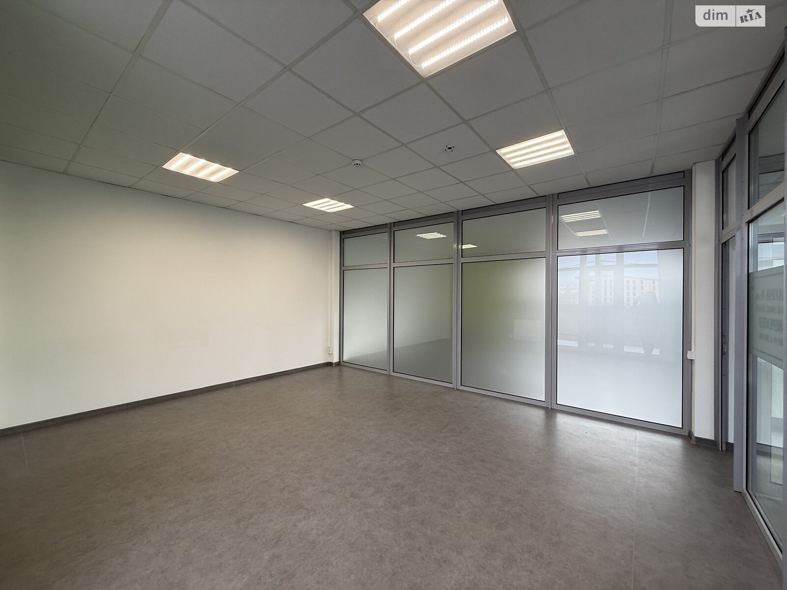 Коммерческое помещение в Виннице, Евгения Коновальца (Глеба Успенского) улица, цена аренды: 55 250 грн за объект фото 1 Коммерческое помещение в Виннице, Евгения Коновальца (Глеба Успенского) улица, цена аренды: 55 250 грн за объект фото 1