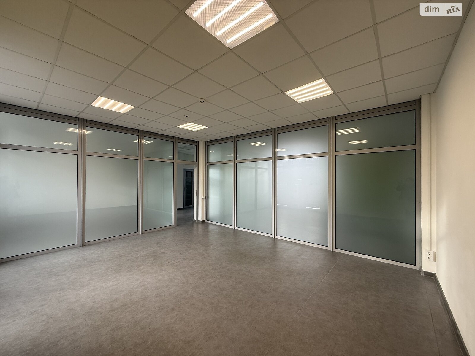 Коммерческое помещение в Виннице, Евгения Коновальца (Глеба Успенского) улица, цена аренды: 55 250 грн за объект фото 1 Коммерческое помещение в Виннице, Евгения Коновальца (Глеба Успенского) улица, цена аренды: 55 250 грн за объект фото 1