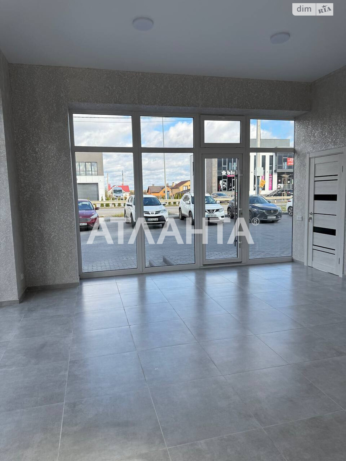 Комерційне приміщення в Агрономічному, Гостинний провулок, ціна оренди: 52 503 грн за об’єкт фото 1 Комерційне приміщення в Агрономічному, Гостинний провулок, ціна оренди: 52 503 грн за об’єкт фото 1