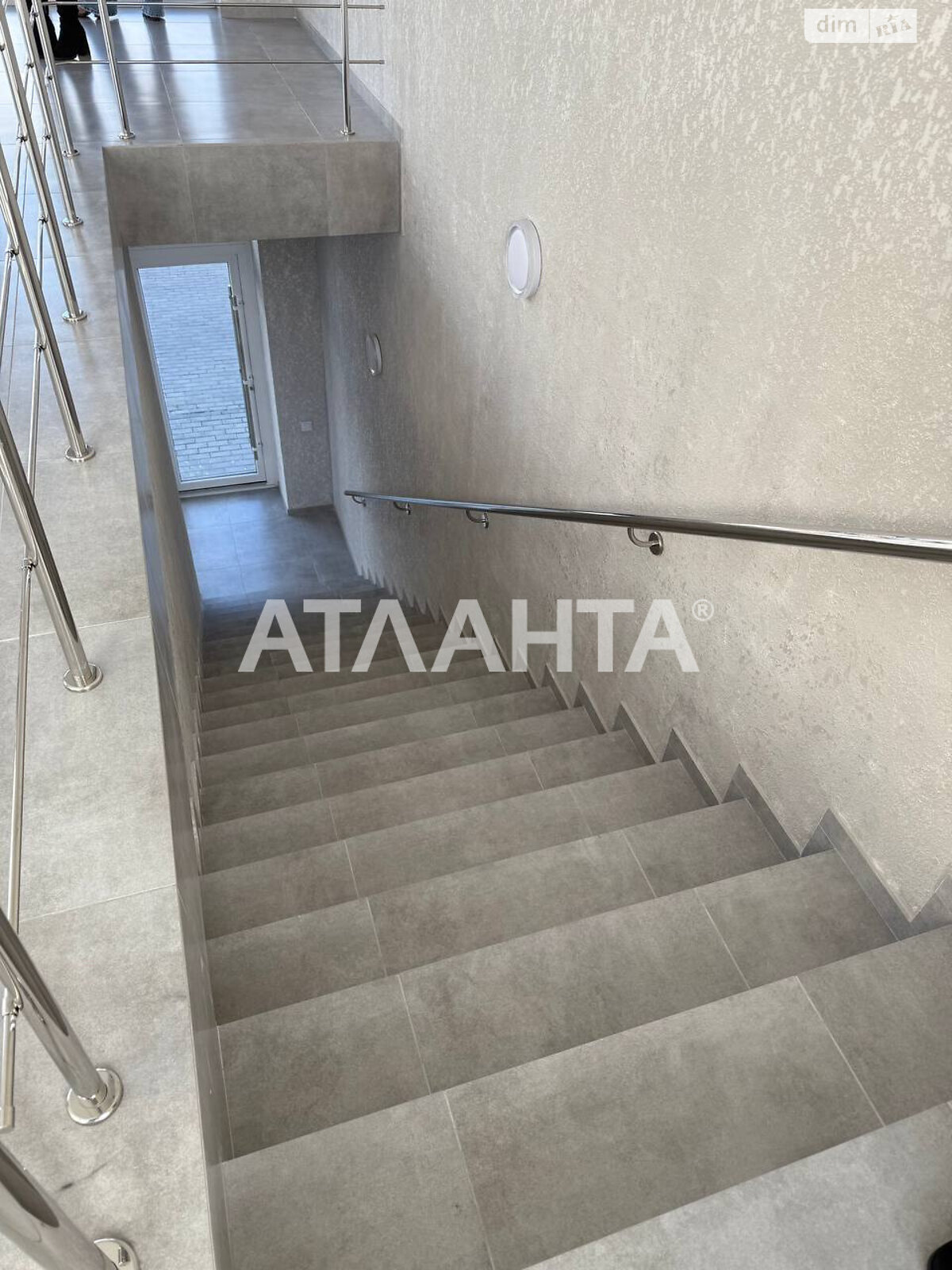 Комерційне приміщення в Агрономічному, Гостинний провулок, ціна оренди: 52 503 грн за об’єкт фото 1 Комерційне приміщення в Агрономічному, Гостинний провулок, ціна оренди: 52 503 грн за об’єкт фото 1