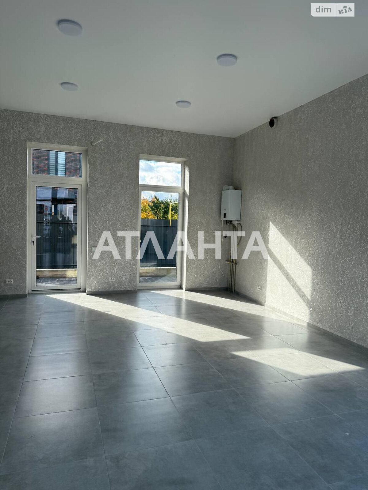 Комерційне приміщення в Агрономічному, Гостинний провулок, ціна оренди: 52 503 грн за об’єкт фото 1 Комерційне приміщення в Агрономічному, Гостинний провулок, ціна оренди: 52 503 грн за об’єкт фото 1