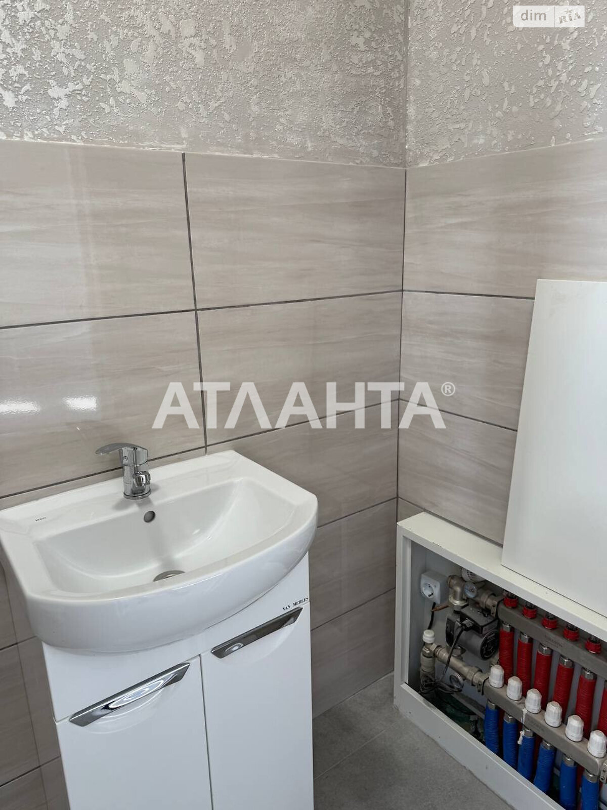 Комерційне приміщення в Агрономічному, Гостинний провулок, ціна оренди: 52 503 грн за об’єкт фото 1 Комерційне приміщення в Агрономічному, Гостинний провулок, ціна оренди: 52 503 грн за об’єкт фото 1