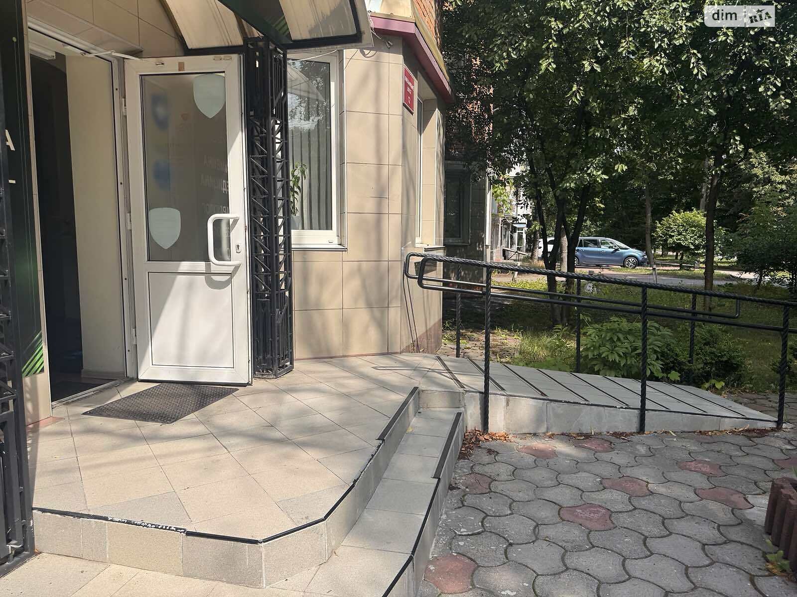 Коммерческое помещение в Виннице, сдам в аренду по Хмельницкое шоссе 12, район Корея, цена: 8 000 грн за объект фото 1 Коммерческое помещение в Виннице, сдам в аренду по Хмельницкое шоссе 12, район Корея, цена: 8 000 грн за объект фото 1