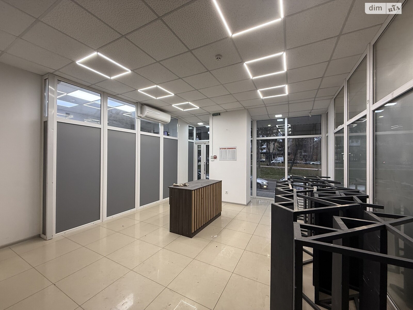 Комерційне приміщення в Вінниці, Космонавтів проспект, ціна оренди: 38 000 грн за об’єкт фото 1