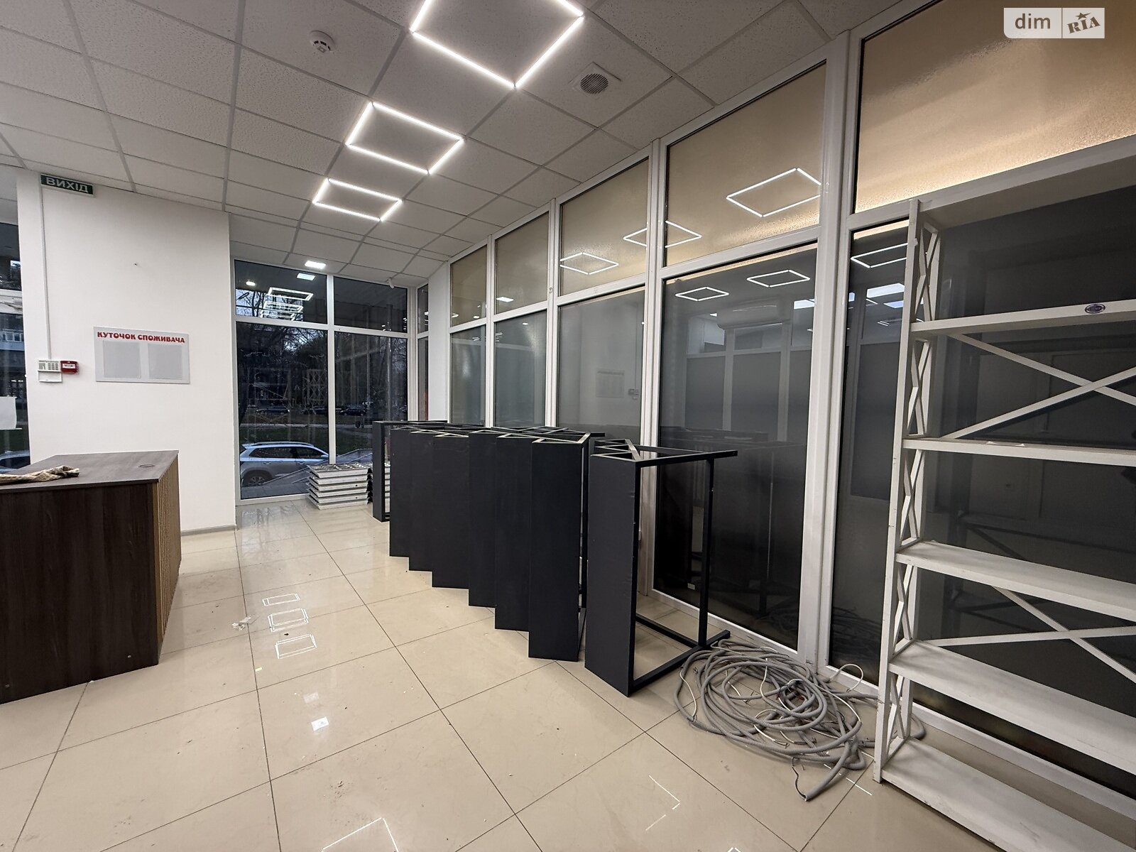 Комерційне приміщення в Вінниці, Космонавтів проспект, ціна оренди: 38 000 грн за об’єкт фото 1