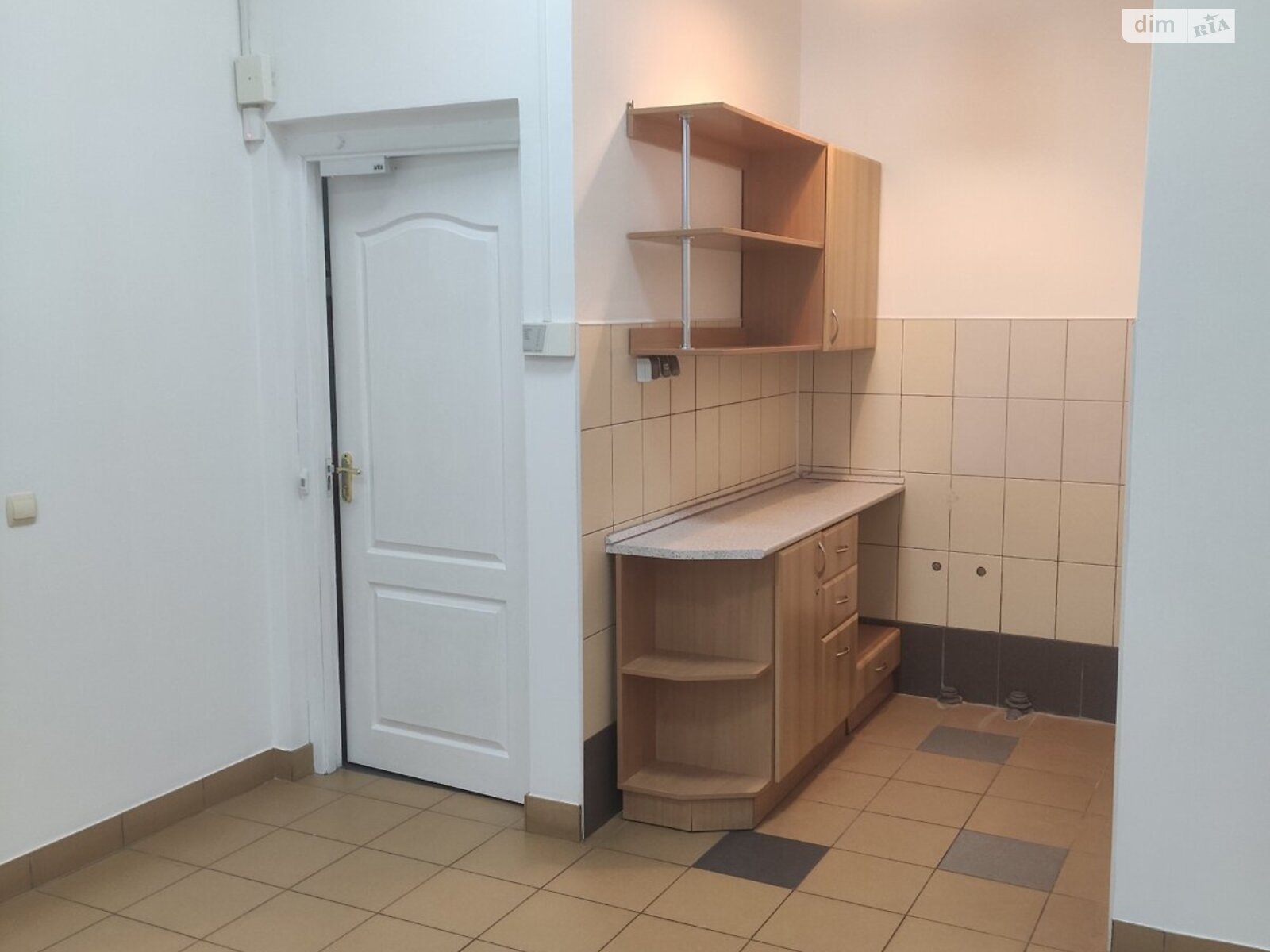 Комерційне приміщення в Вінниці, здам в оренду по Пирогова вулиця 154А, район Ленінський, ціна: 8 500 грн за об’єкт фото 1 Комерційне приміщення в Вінниці, здам в оренду по Пирогова вулиця 154А, район Ленінський, ціна: 8 500 грн за об’єкт фото 1
