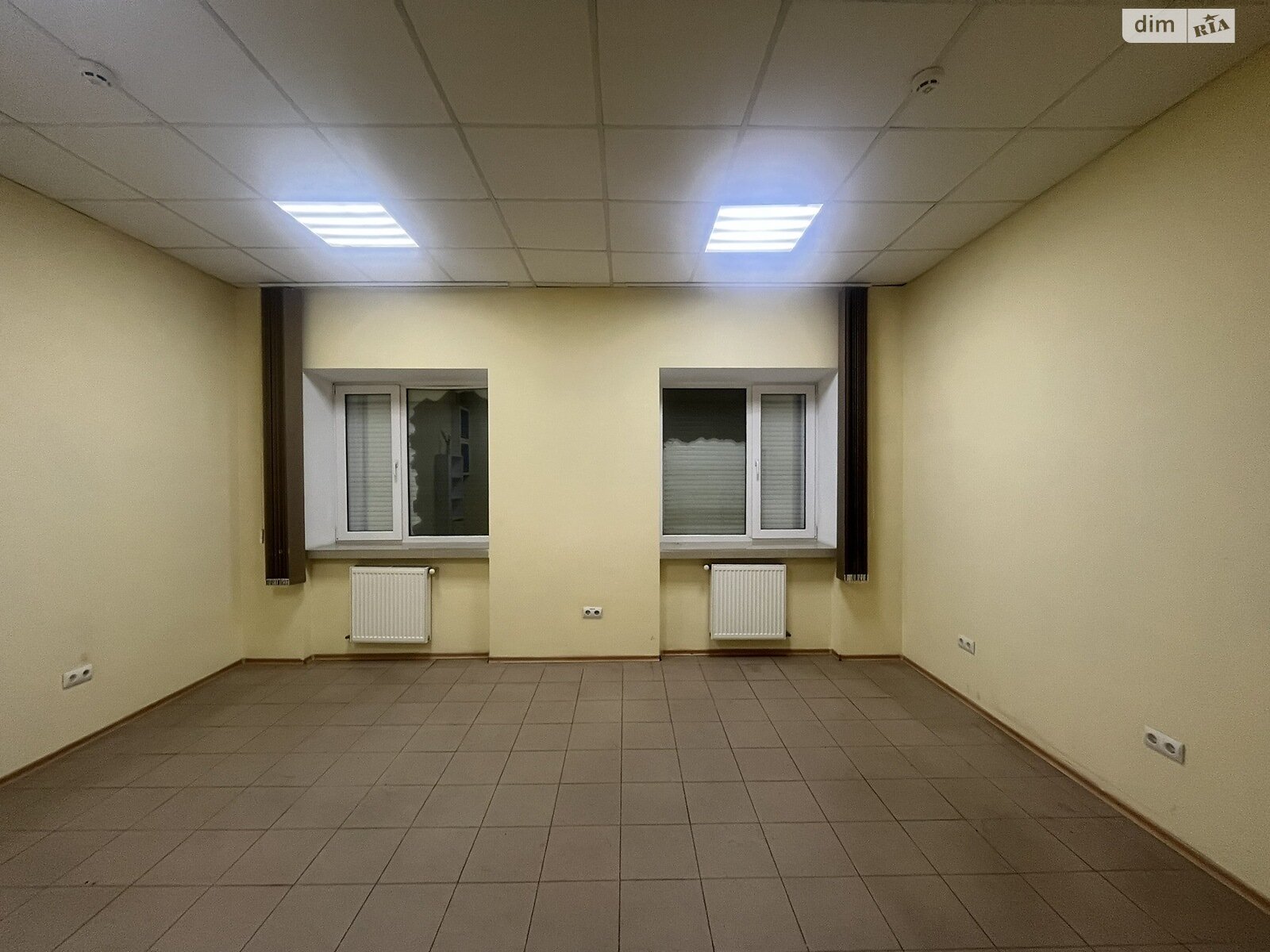 Комерційне приміщення в Вінниці, Миколи Ващука вулиця, ціна оренди: 38 000 грн за об’єкт фото 1 Комерційне приміщення в Вінниці, Миколи Ващука вулиця, ціна оренди: 38 000 грн за об’єкт фото 1