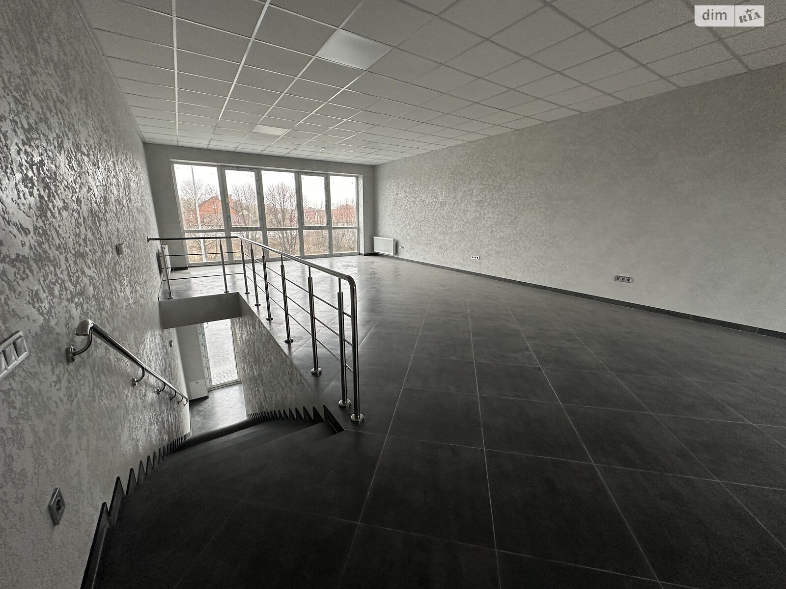 Комерційне приміщення в Вінниці, здам в оренду по Олекси Новаківського вулиця, район undefined, ціна: 52 000 грн за об’єкт фото 1