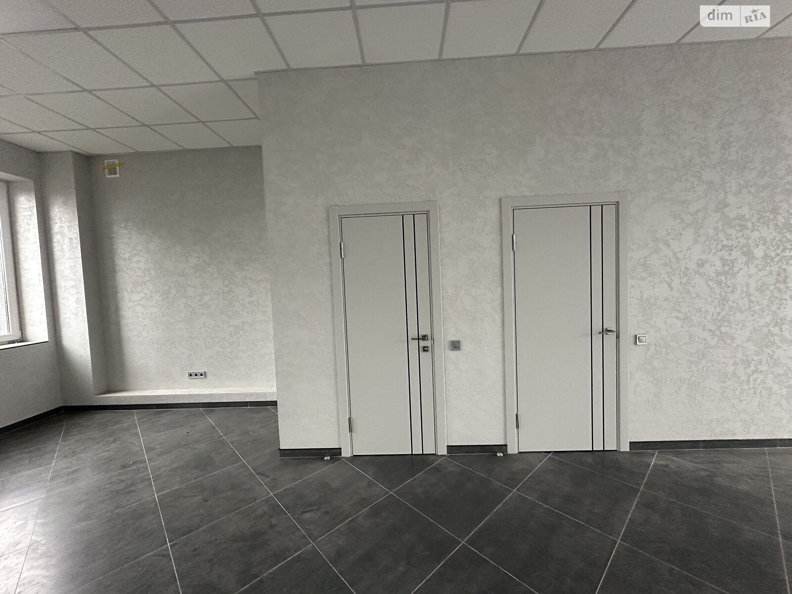 Комерційне приміщення в Вінниці, здам в оренду по Олекси Новаківського вулиця, район undefined, ціна: 52 000 грн за об’єкт фото 1