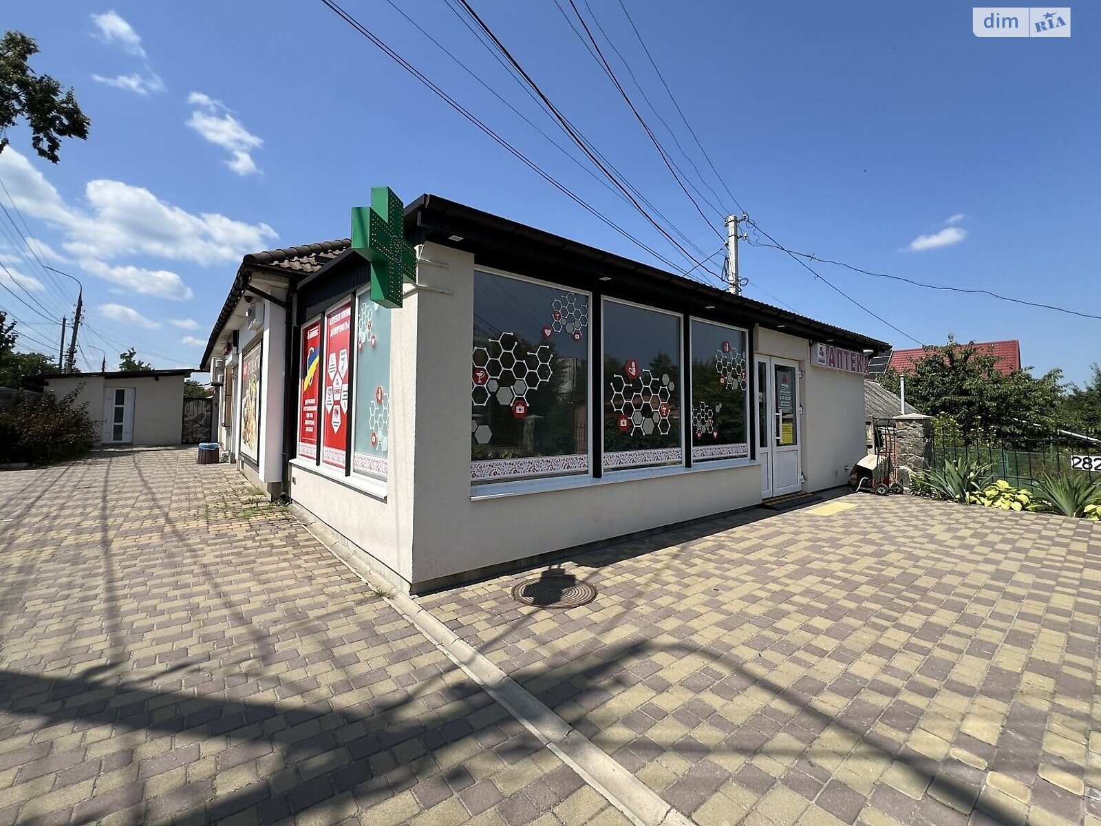 Комерційне приміщення в Вінниці, здам в оренду по Пирогова вулиця, район undefined, ціна: 35 000 грн за об’єкт фото 1 Комерційне приміщення в Вінниці, здам в оренду по Пирогова вулиця, район undefined, ціна: 35 000 грн за об’єкт фото 1