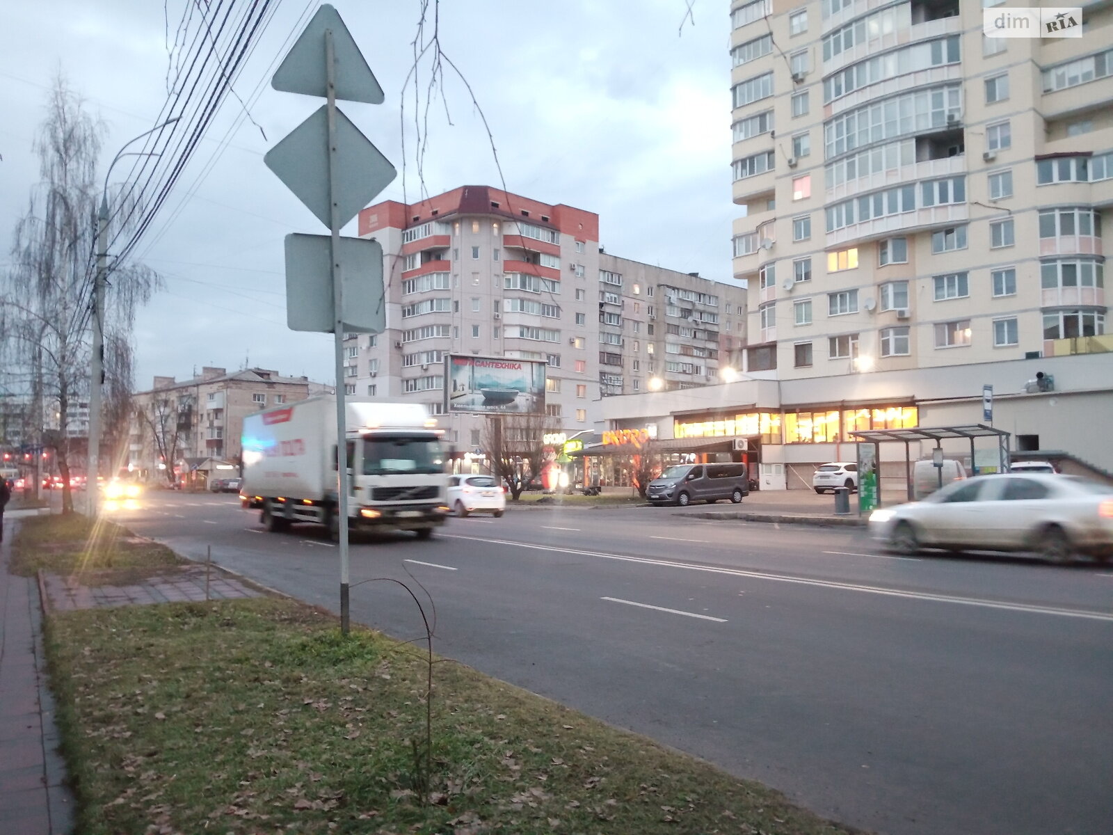 Комерційне приміщення в Вінниці, здам в оренду по Зодчих вулиця 34, район Поділля, ціна: 20 000 грн за об’єкт фото 1 Комерційне приміщення в Вінниці, здам в оренду по Зодчих вулиця 34, район Поділля, ціна: 20 000 грн за об’єкт фото 1