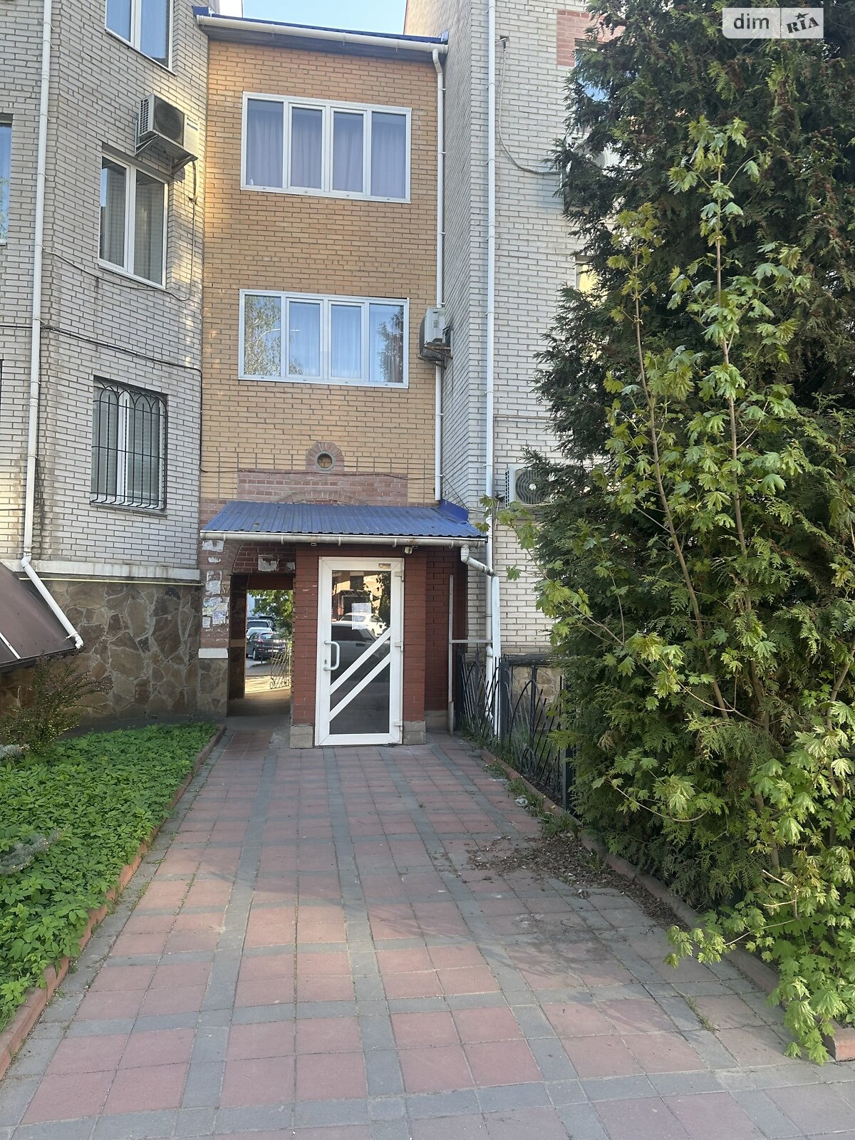 Коммерческое помещение в Виннице, сдам в аренду по Зодчих улица 34, район Подолье, цена: 21 000 грн за объект фото 1 Коммерческое помещение в Виннице, сдам в аренду по Зодчих улица 34, район Подолье, цена: 21 000 грн за объект фото 1