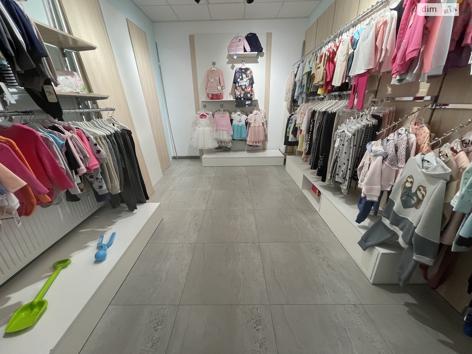 Комерційне приміщення в Вінниці, здам в оренду по Зодчих вулиця, район Поділля, ціна: 18 000 грн за об’єкт фото 1