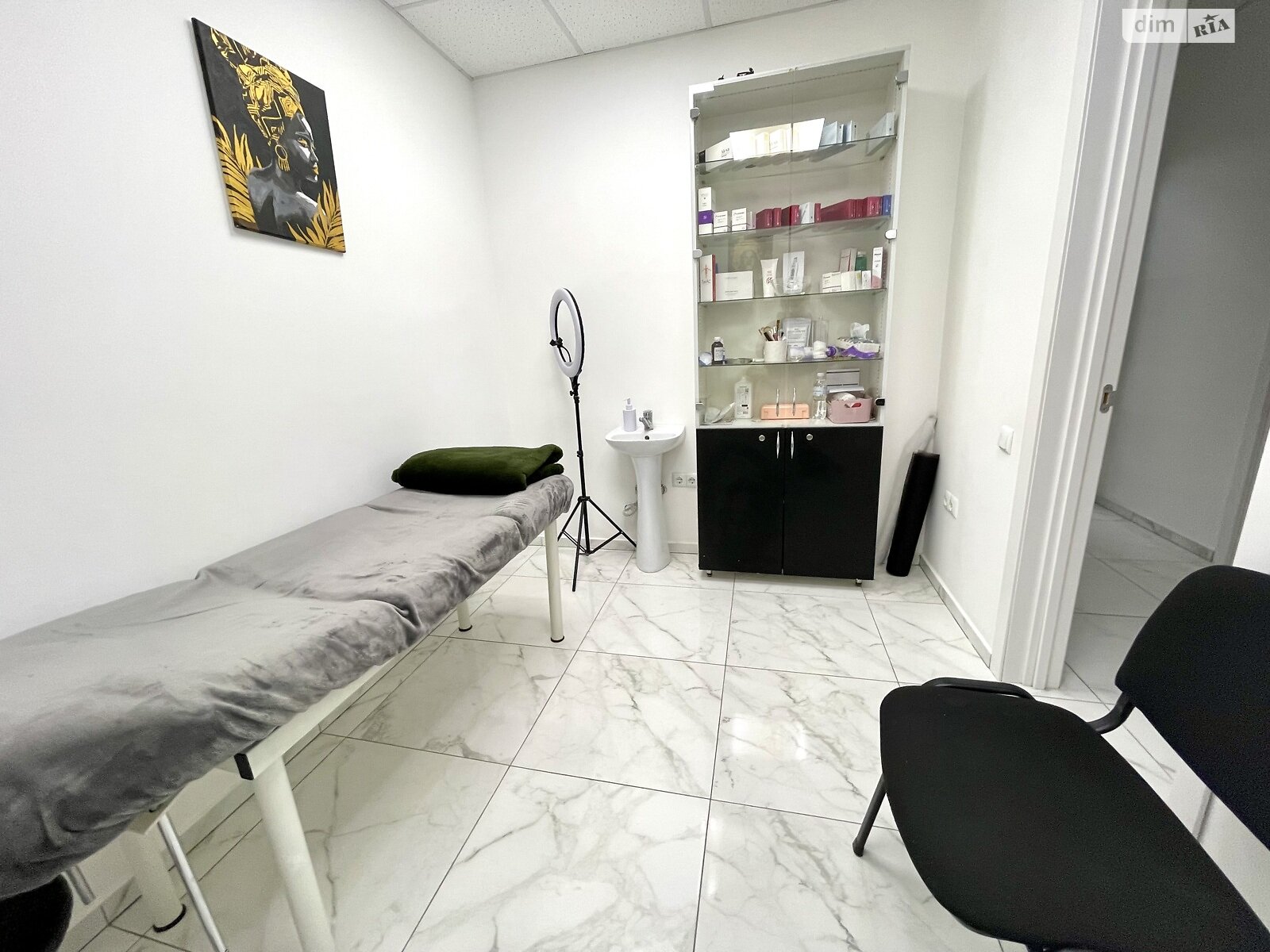 Коммерческое помещение в Виннице, сдам в аренду по Зодчих улица, район Подолье, цена: 6 000 грн за объект фото 1 Коммерческое помещение в Виннице, сдам в аренду по Зодчих улица, район Подолье, цена: 6 000 грн за объект фото 1