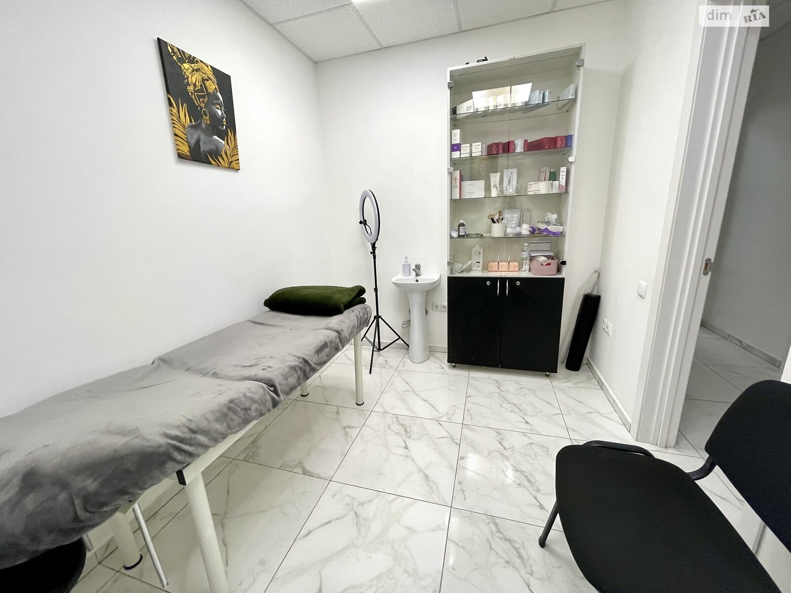 Коммерческое помещение в Виннице, сдам в аренду по Зодчих улица, район Подолье, цена: 6 000 грн за объект фото 1 Коммерческое помещение в Виннице, сдам в аренду по Зодчих улица, район Подолье, цена: 6 000 грн за объект фото 1