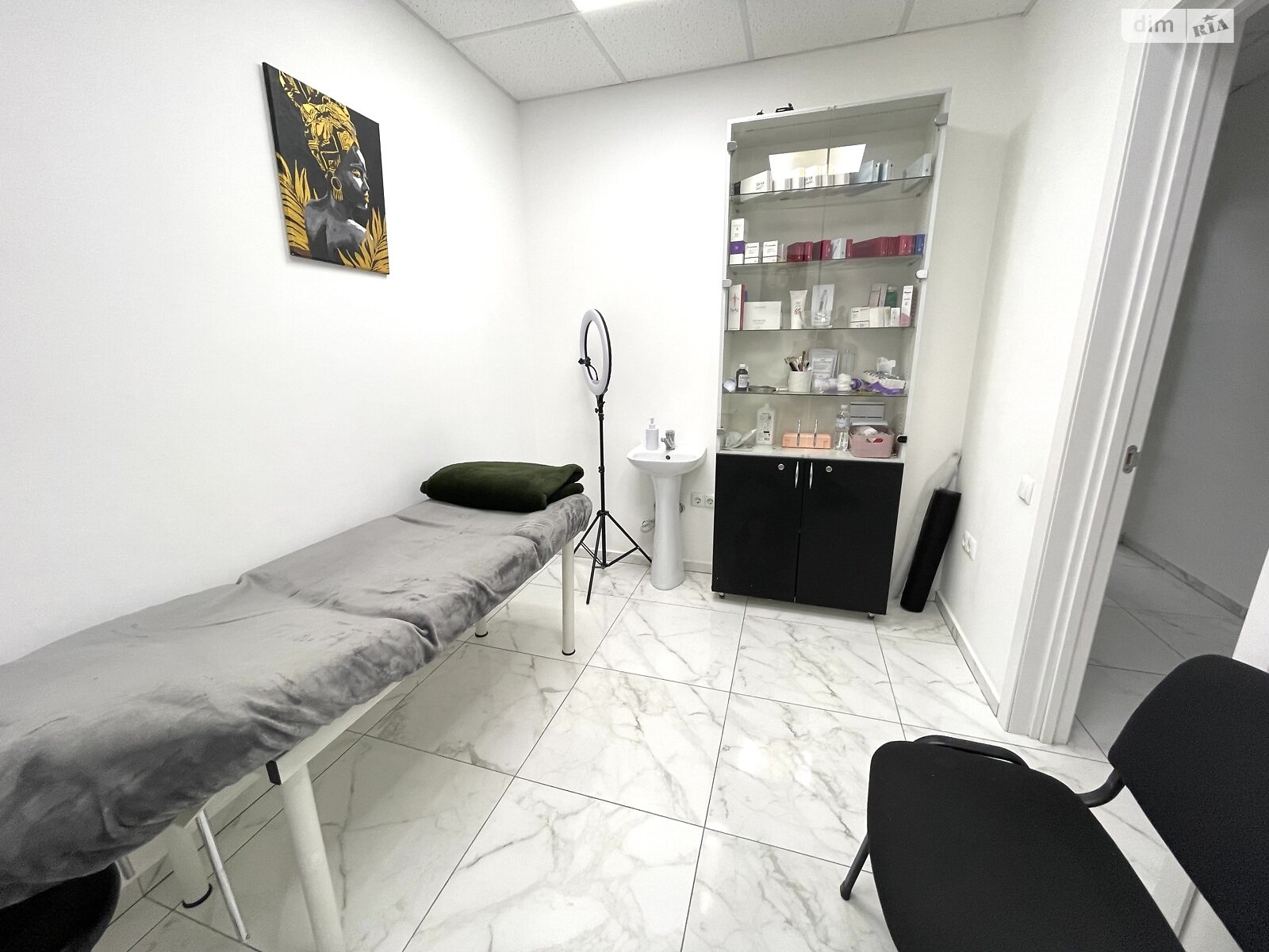 Коммерческое помещение в Виннице, сдам в аренду по Зодчих улица, район Подолье, цена: 6 000 грн за объект фото 1 Коммерческое помещение в Виннице, сдам в аренду по Зодчих улица, район Подолье, цена: 6 000 грн за объект фото 1