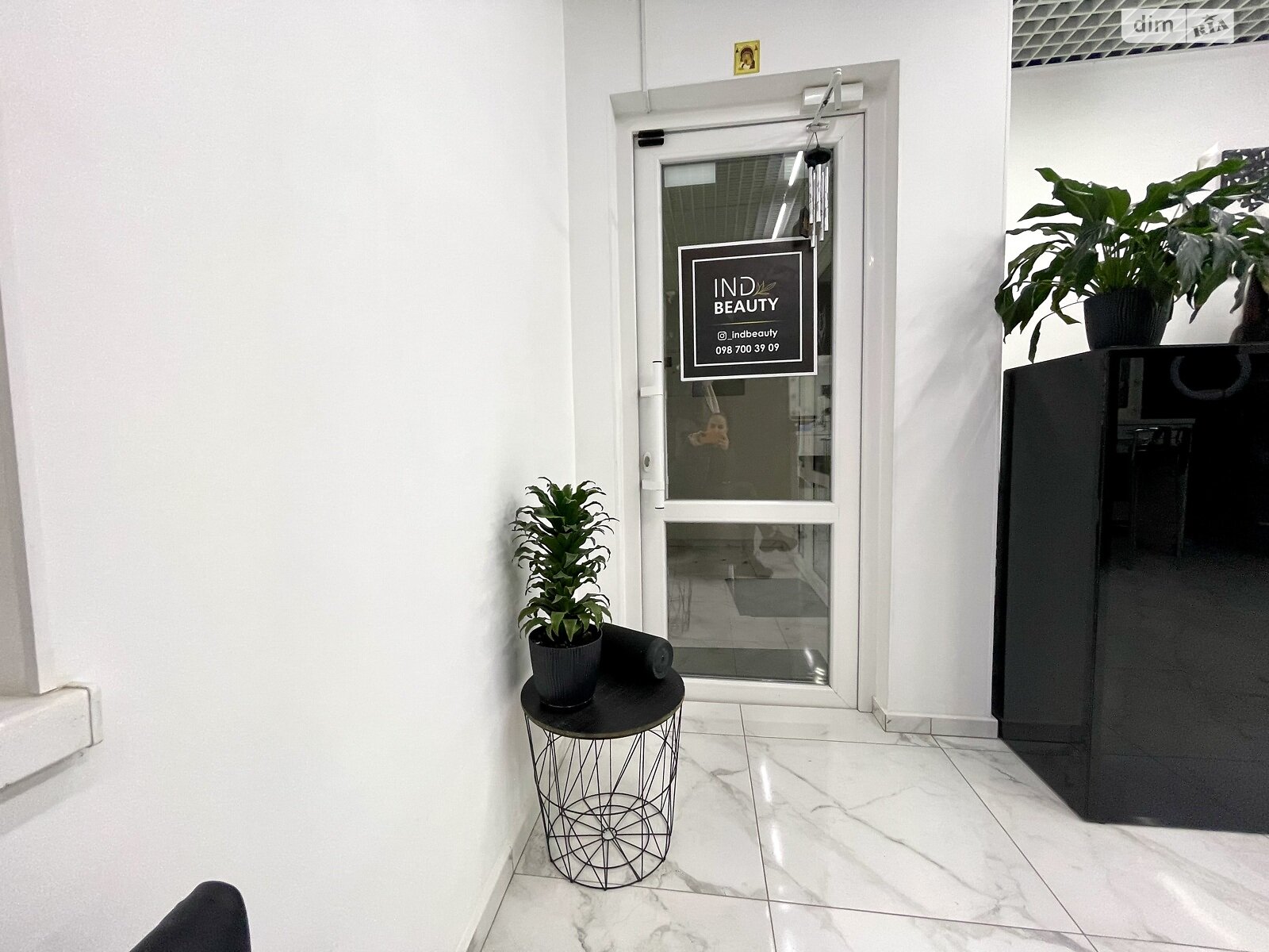 Комерційне приміщення в Вінниці, здам в оренду по Зодчих вулиця 5, район Поділля, ціна: 6 000 грн за об’єкт фото 1 Комерційне приміщення в Вінниці, здам в оренду по Зодчих вулиця 5, район Поділля, ціна: 6 000 грн за об’єкт фото 1