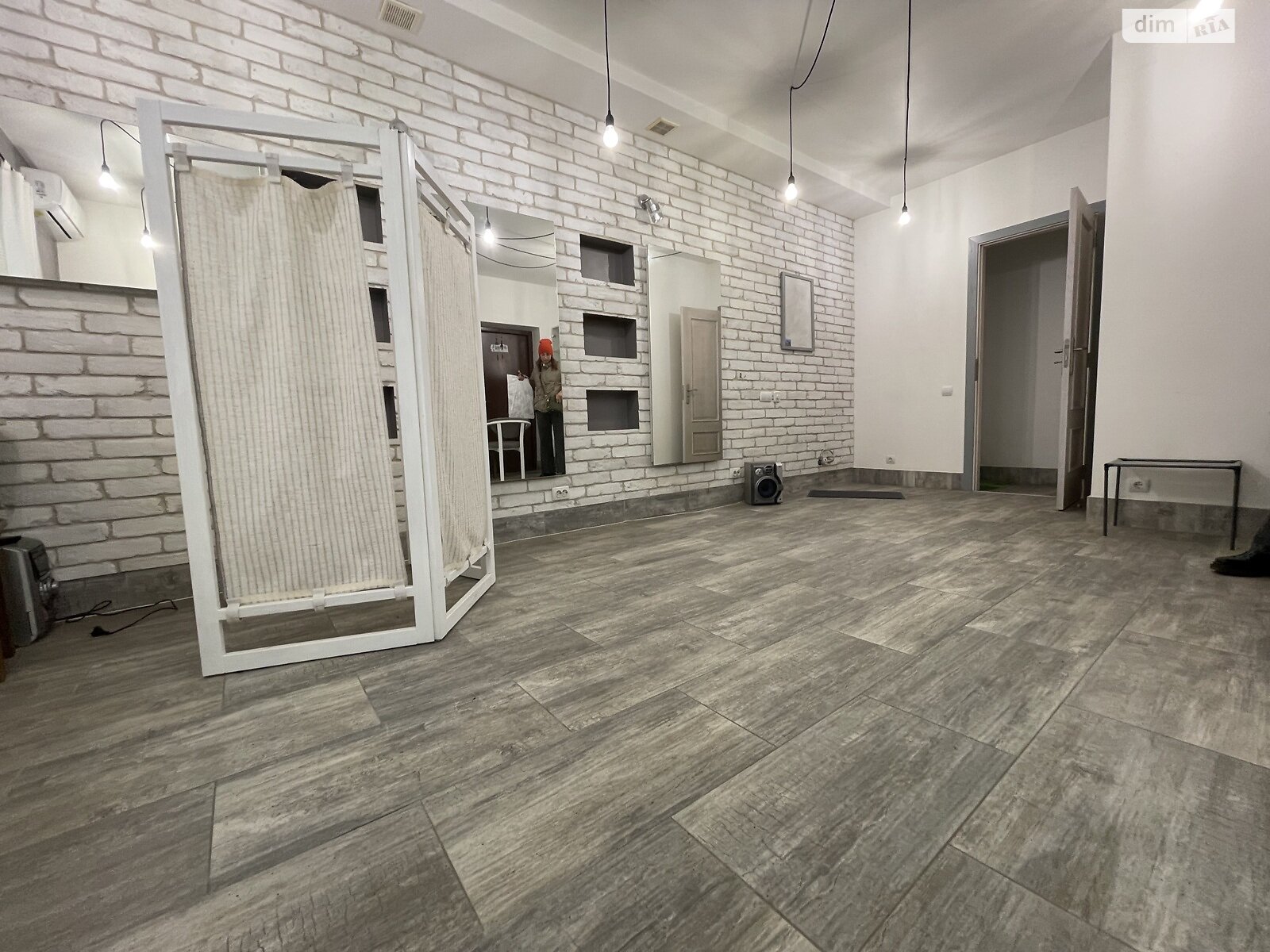 Коммерческое помещение в Виннице, сдам в аренду по Зодчих улица, район Подолье, цена: 8 000 грн за объект фото 1 Коммерческое помещение в Виннице, сдам в аренду по Зодчих улица, район Подолье, цена: 8 000 грн за объект фото 1