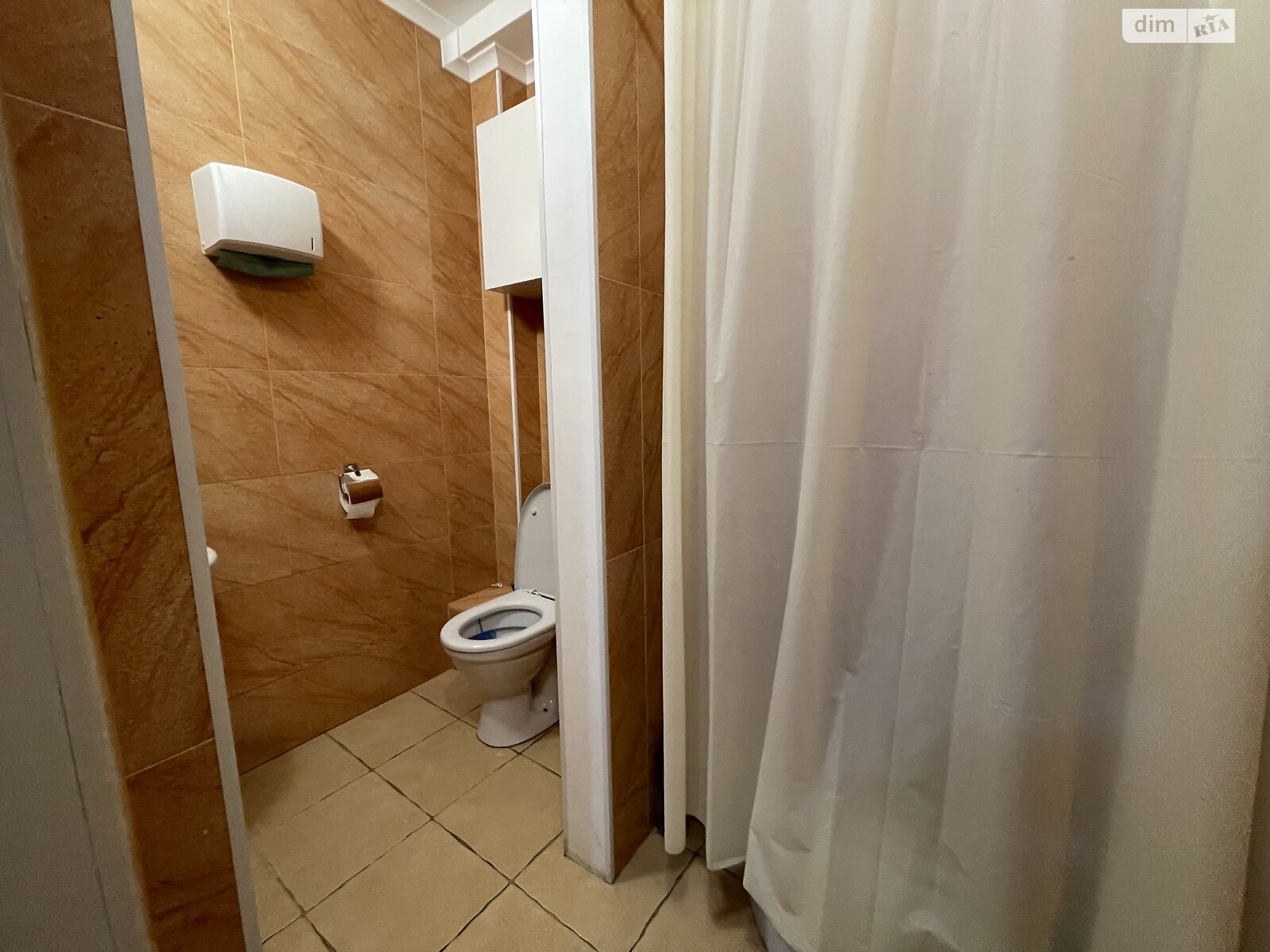 Коммерческое помещение в Виннице, сдам в аренду по Зодчих улица, район Подолье, цена: 30 000 грн за объект фото 1