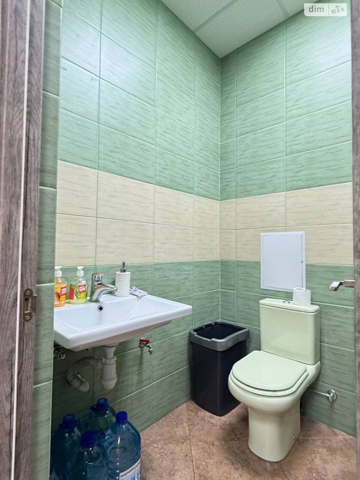 Комерційне приміщення в Вінниці, здам в оренду по Івана Миколайчука вулиця, район Слов’янка, ціна: 42 250 грн за об’єкт фото 1 Комерційне приміщення в Вінниці, здам в оренду по Івана Миколайчука вулиця, район Слов’янка, ціна: 42 250 грн за об’єкт фото 1