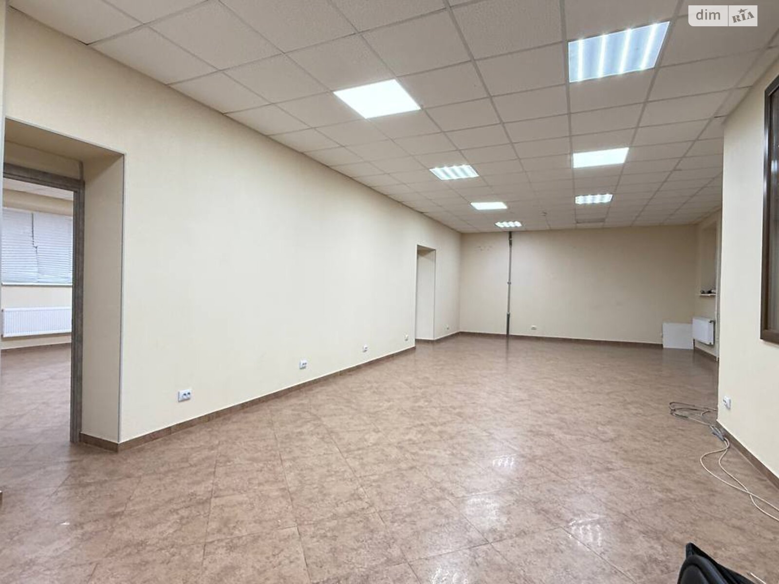 Комерційне приміщення в Вінниці, здам в оренду по Івана Миколайчука вулиця, район Слов’янка, ціна: 42 250 грн за об’єкт фото 1 Комерційне приміщення в Вінниці, здам в оренду по Івана Миколайчука вулиця, район Слов’янка, ціна: 42 250 грн за об’єкт фото 1