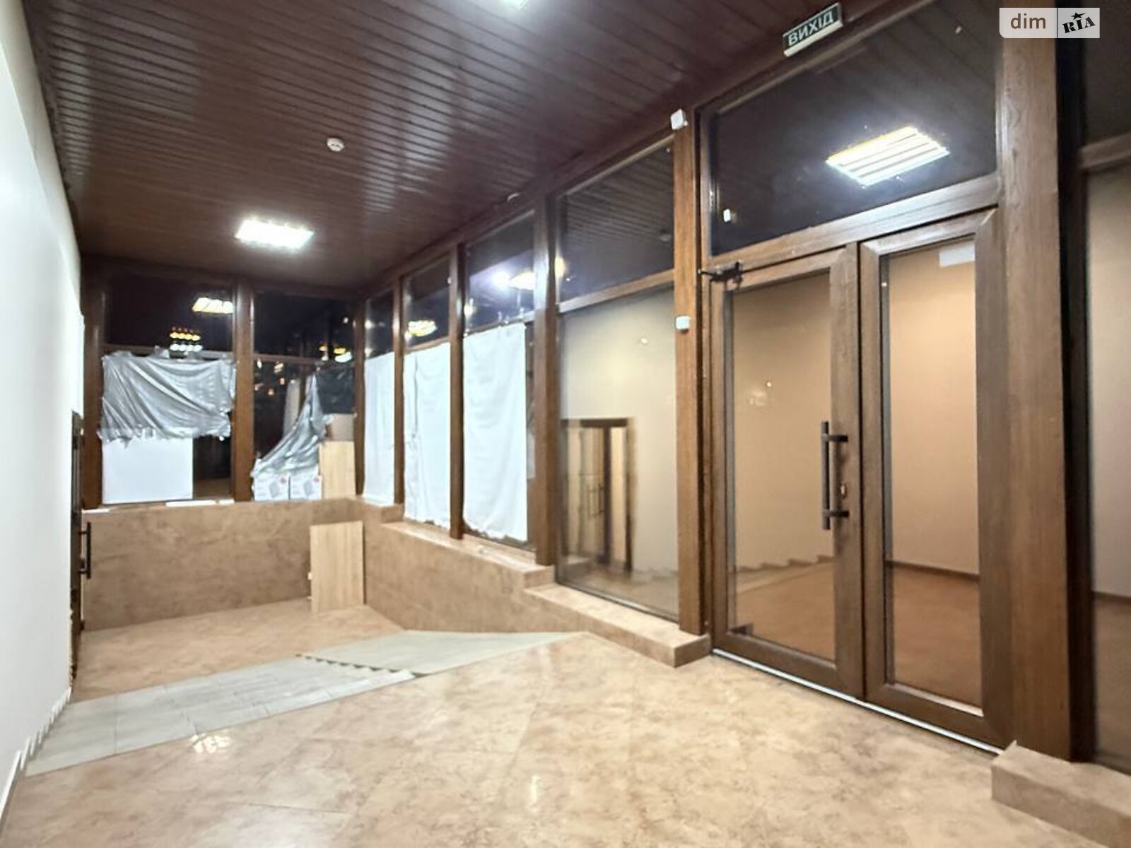 Комерційне приміщення в Вінниці, здам в оренду по Івана Миколайчука вулиця, район Слов’янка, ціна: 42 250 грн за об’єкт фото 1 Комерційне приміщення в Вінниці, здам в оренду по Івана Миколайчука вулиця, район Слов’янка, ціна: 42 250 грн за об’єкт фото 1