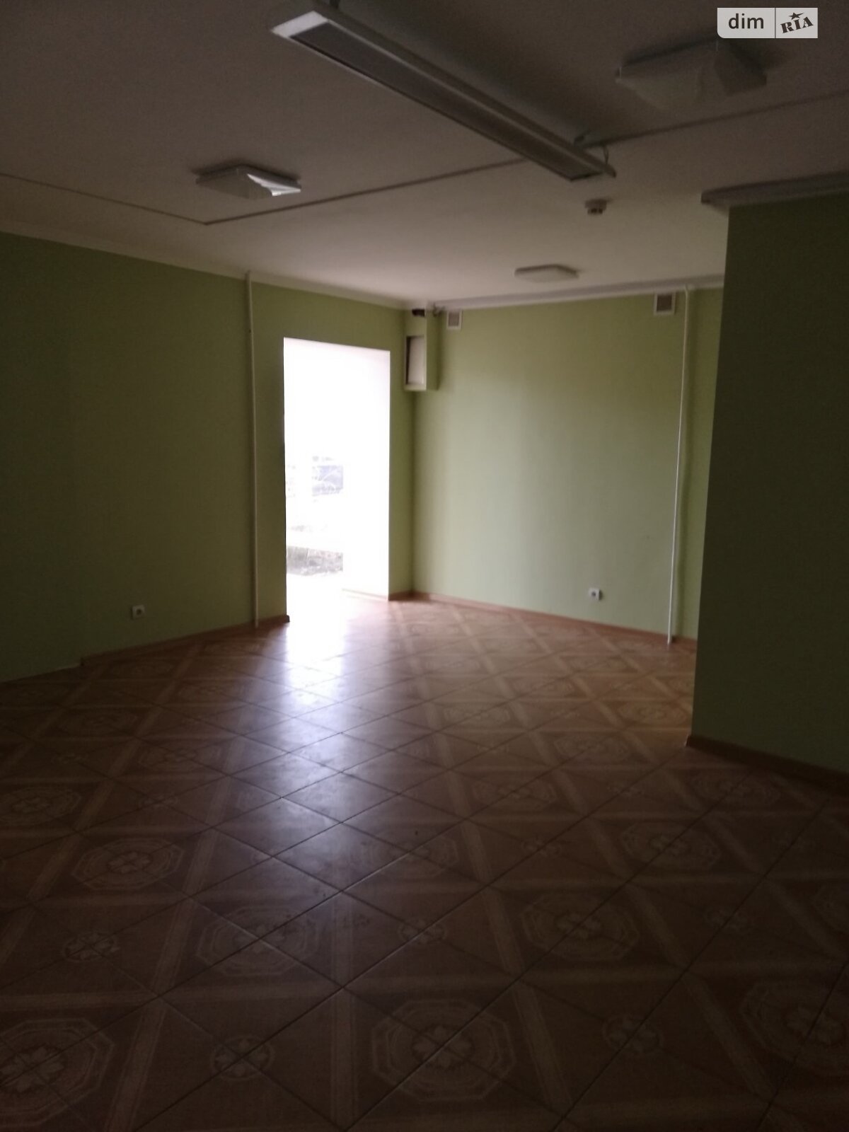Комерційне приміщення в Вінниці, здам в оренду по Пирогова вулиця, район Слов’янка, ціна: 25 000 грн за об’єкт фото 1 Комерційне приміщення в Вінниці, здам в оренду по Пирогова вулиця, район Слов’янка, ціна: 25 000 грн за об’єкт фото 1