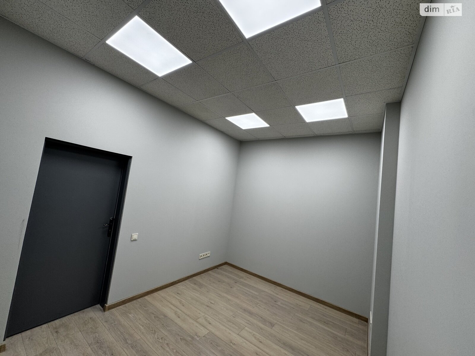 Комерційне приміщення в Вінниці, здам в оренду по Пирогова вулиця 112, район Слов’янка, ціна: 44 800 грн за об’єкт фото 1 Комерційне приміщення в Вінниці, здам в оренду по Пирогова вулиця 112, район Слов’янка, ціна: 44 800 грн за об’єкт фото 1