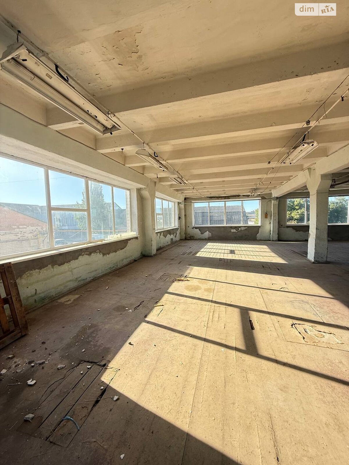 Коммерческое помещение в Виннице, сдам в аренду по Немировское шоссе, район Старогородский, цена: 25 000 грн за объект фото 1 Коммерческое помещение в Виннице, сдам в аренду по Немировское шоссе, район Старогородский, цена: 25 000 грн за объект фото 1