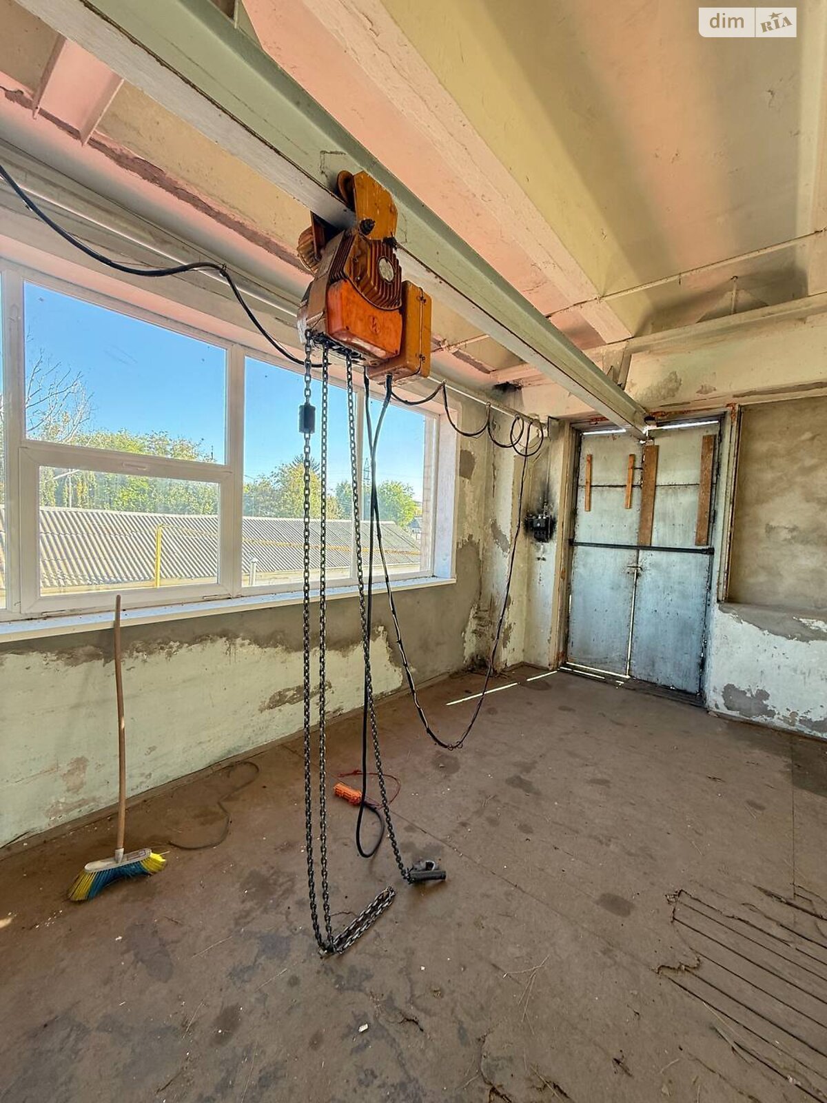 Коммерческое помещение в Виннице, сдам в аренду по Немировское шоссе, район Старогородский, цена: 25 000 грн за объект фото 1 Коммерческое помещение в Виннице, сдам в аренду по Немировское шоссе, район Старогородский, цена: 25 000 грн за объект фото 1