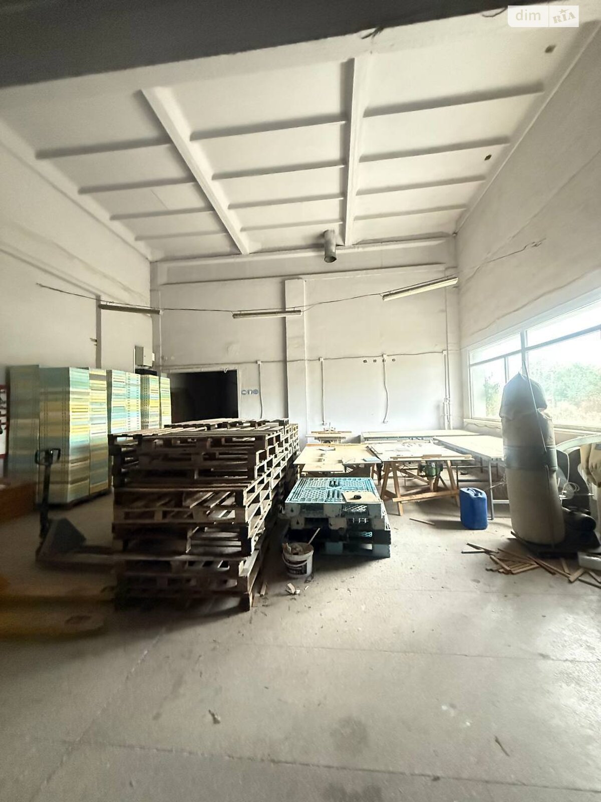 Коммерческое помещение в Виннице, сдам в аренду по Южная улица, район Старый город, цена: 120 000 грн за объект фото 1