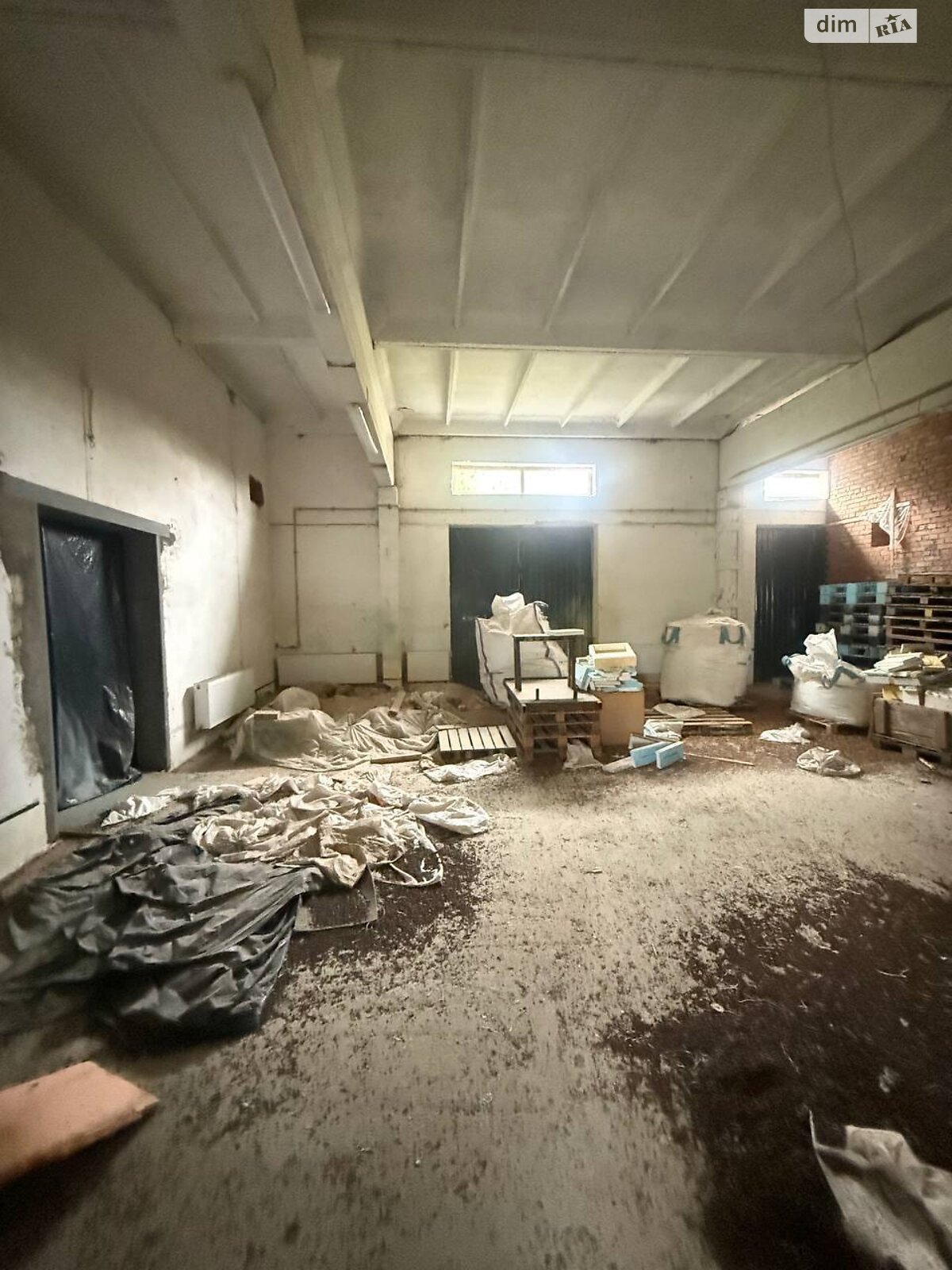 Коммерческое помещение в Виннице, сдам в аренду по Южная улица, район Старый город, цена: 120 000 грн за объект фото 1 Коммерческое помещение в Виннице, сдам в аренду по Южная улица, район Старый город, цена: 120 000 грн за объект фото 1