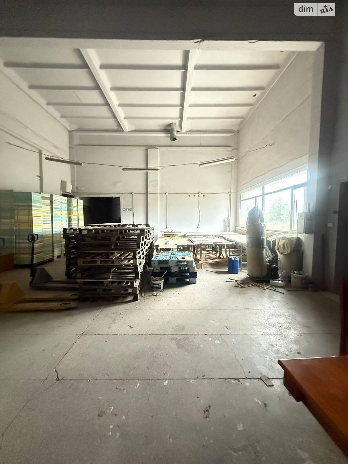 Коммерческое помещение в Виннице, сдам в аренду по Южная улица, район Старый город, цена: 120 000 грн за объект фото 1 Коммерческое помещение в Виннице, сдам в аренду по Южная улица, район Старый город, цена: 120 000 грн за объект фото 1