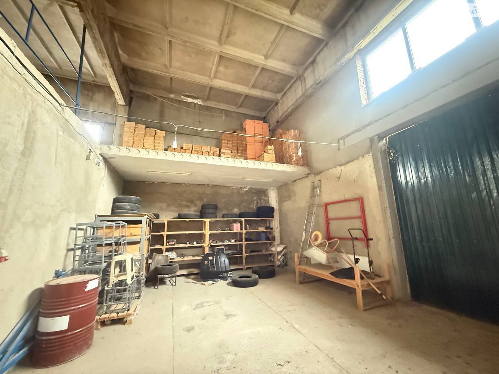 Коммерческое помещение в Виннице, сдам в аренду по Южная улица, район Старый город, цена: 30 000 грн за объект фото 1