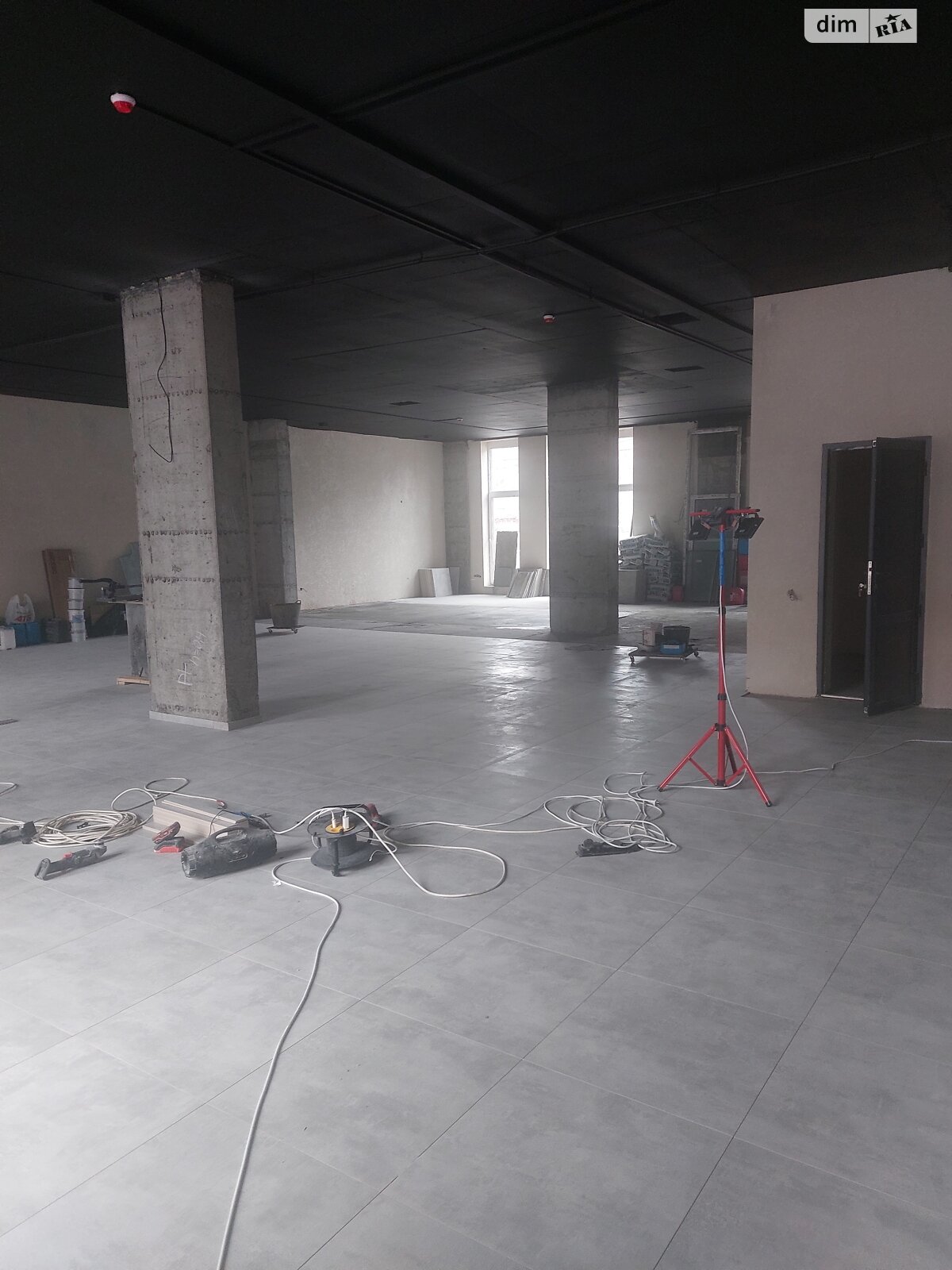 Комерційне приміщення в Вінниці, здам в оренду по Родіона Скалецького вулиця, район Свердловський масив, ціна: 162 000 грн за об’єкт фото 1