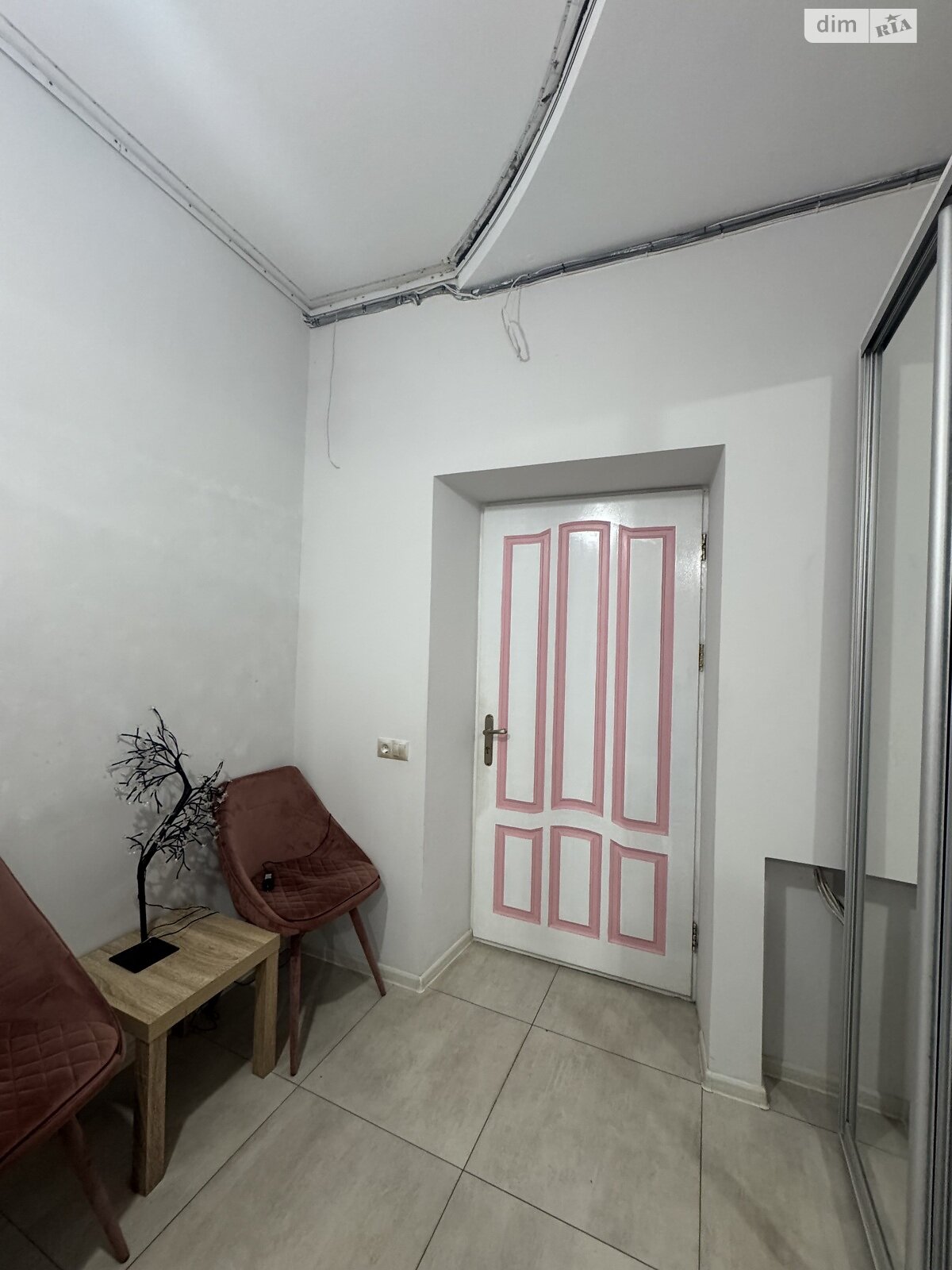 Коммерческое помещение в Виннице, Театральная улица, цена аренды: 11 000 грн за объект фото 1 Коммерческое помещение в Виннице, Театральная улица, цена аренды: 11 000 грн за объект фото 1