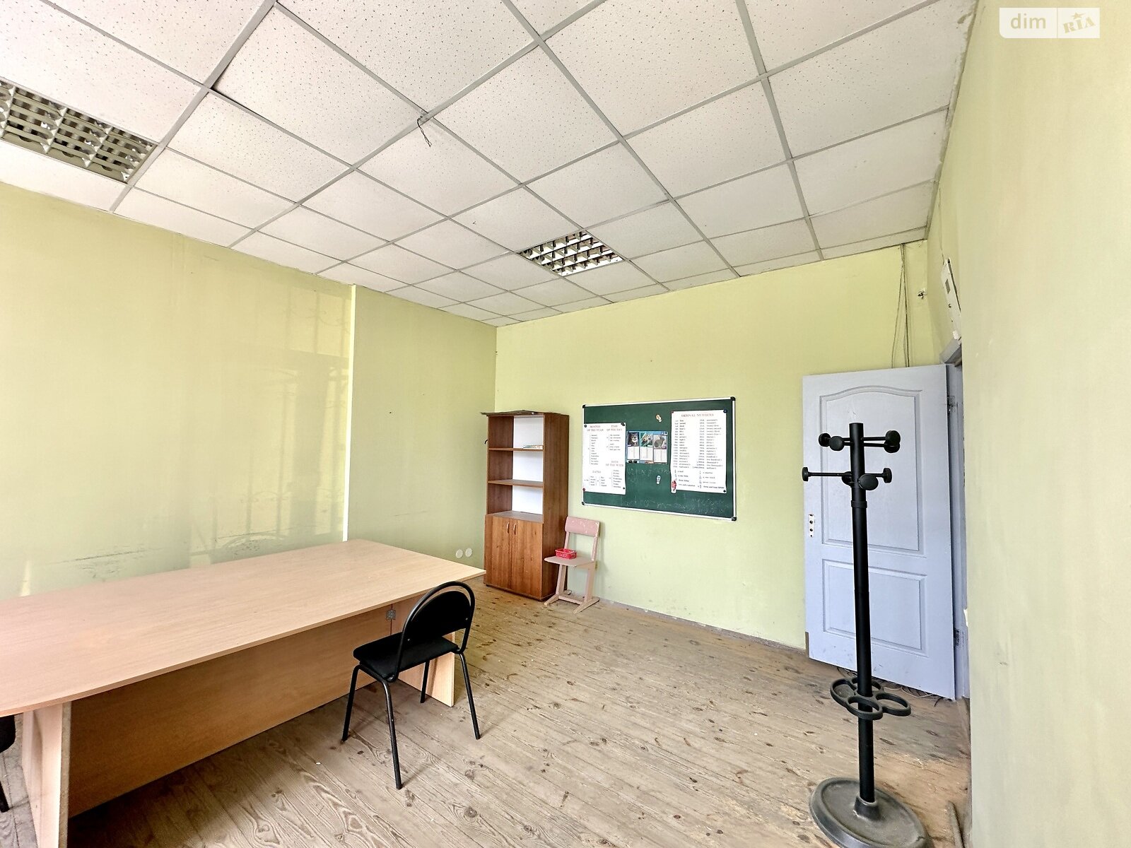 Комерційне приміщення в Вінниці, здам в оренду по Хлібна вулиця, район Центр, ціна: 40 000 грн за об’єкт фото 1 Комерційне приміщення в Вінниці, здам в оренду по Хлібна вулиця, район Центр, ціна: 40 000 грн за об’єкт фото 1