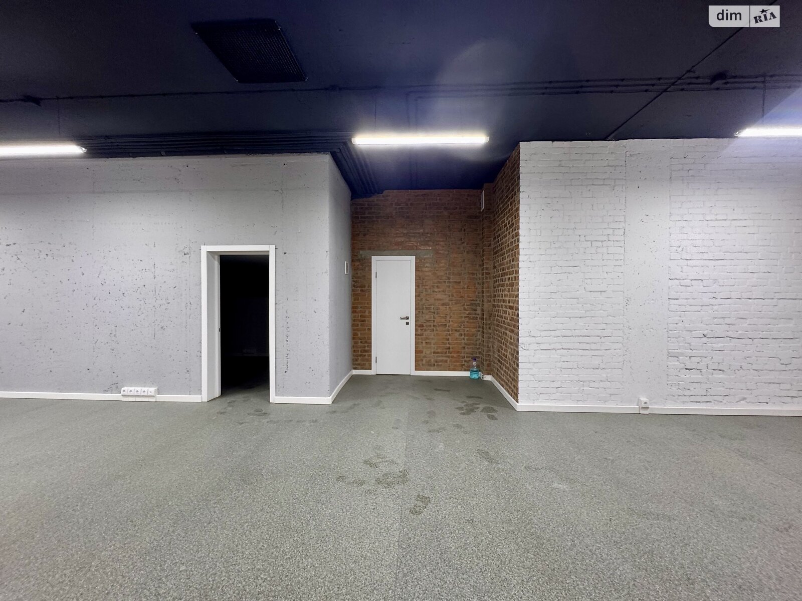 Коммерческое помещение в Виннице, сдам в аренду по Ивана Богуна улица, район Центр, цена: 35 000 грн за объект фото 1