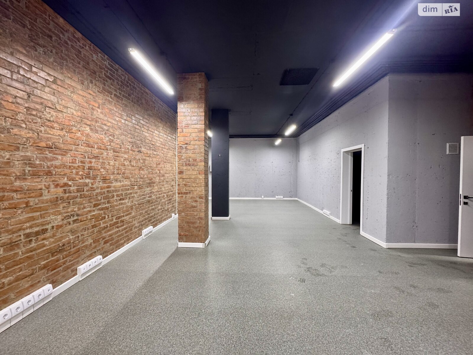 Коммерческое помещение в Виннице, сдам в аренду по Ивана Богуна улица, район Центр, цена: 35 000 грн за объект фото 1