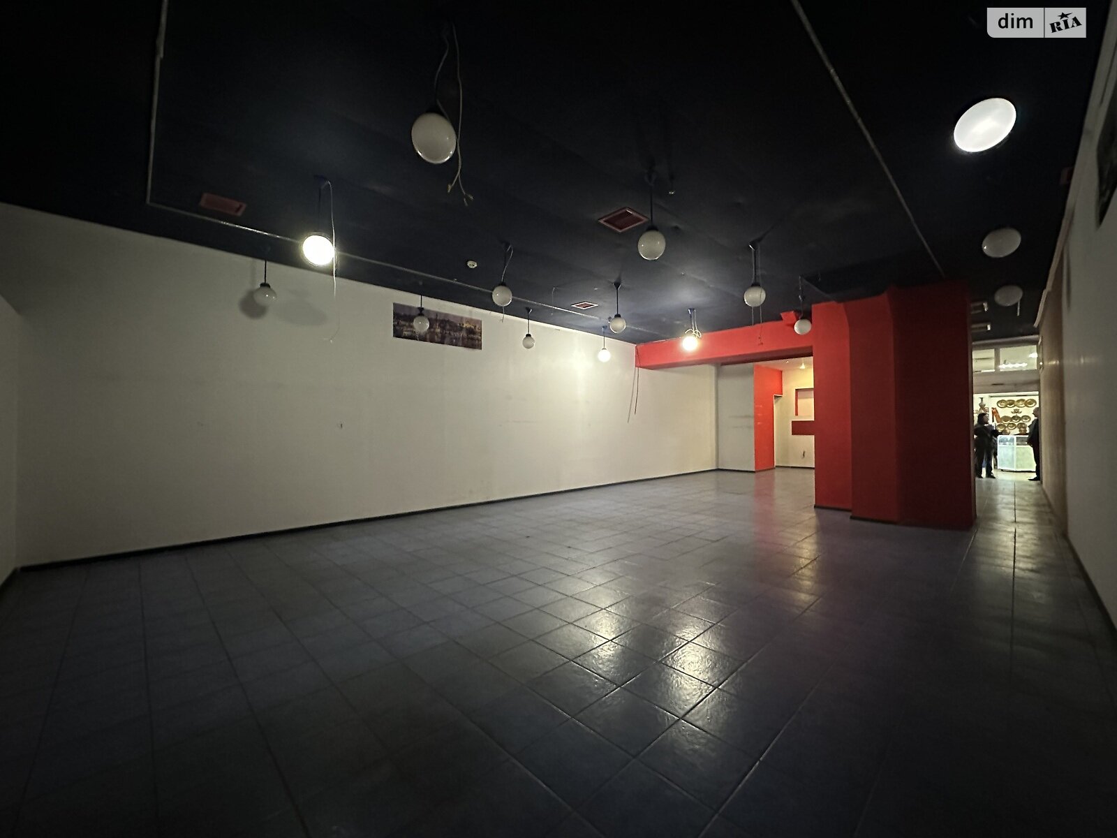 Коммерческое помещение в Виннице, сдам в аренду по Каличанская (Гагарина) площадь, район Центр, цена: 50 000 грн за объект фото 1